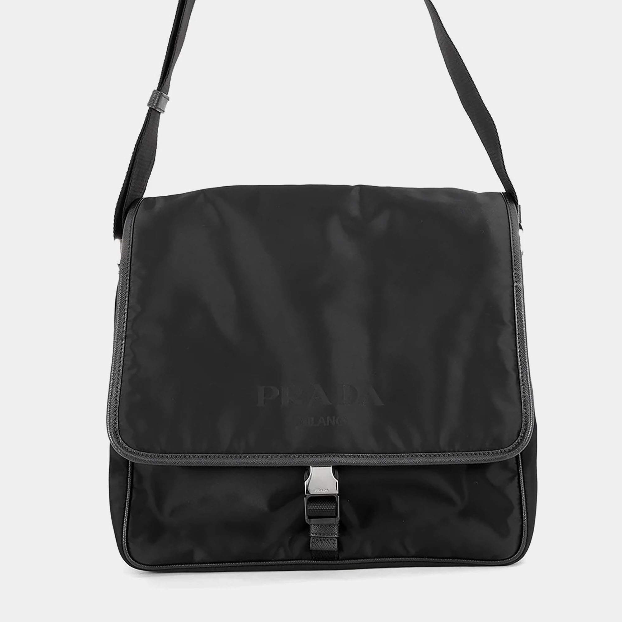 Pre Owned Prada 2VD166 Messenger Black Nylon Shoulder Bag