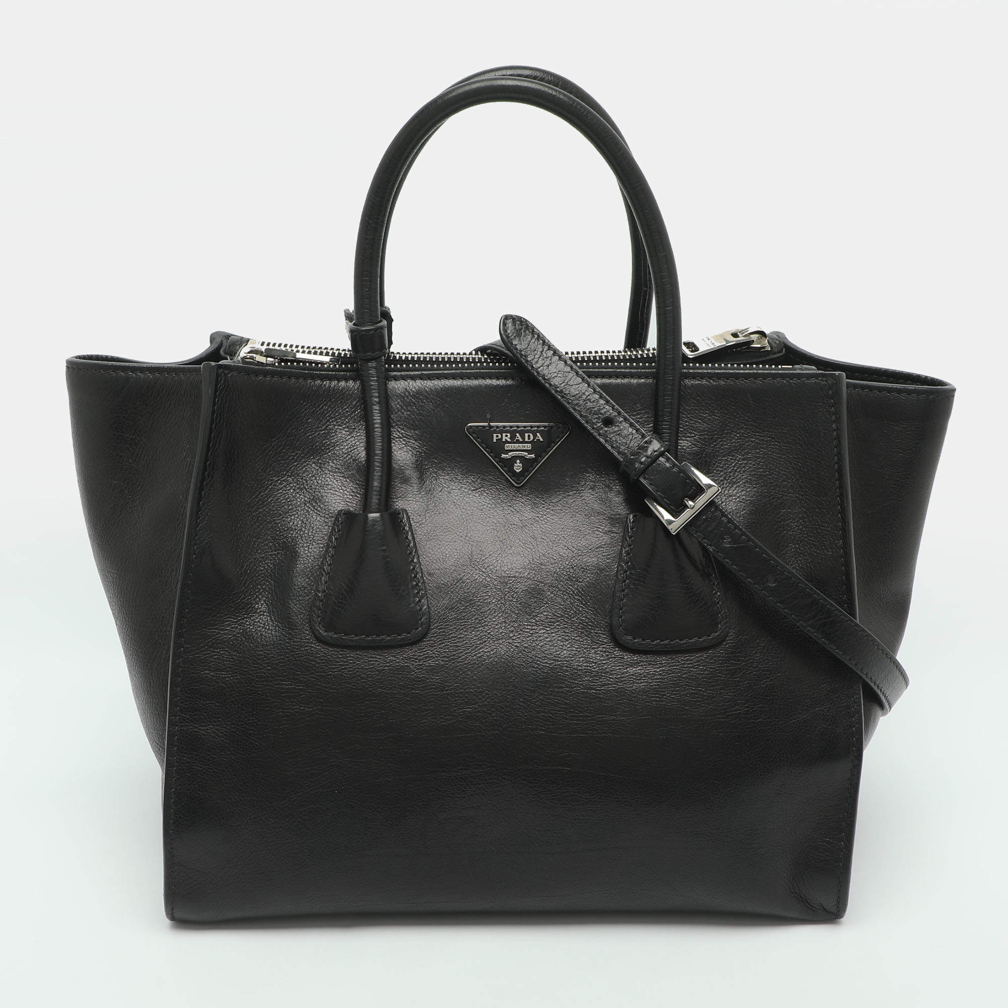 Pre Owned Prada Twin Black Glazed Leather Tote