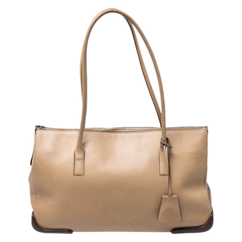 Pre Owned Prada Beige Leather Zipped Tote