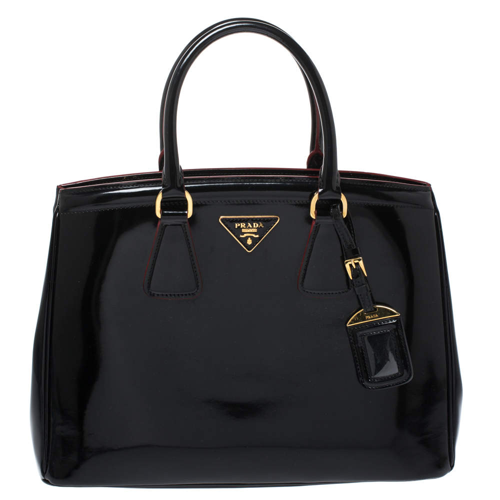Pre Owned Prada Black Lux Patent Leather Parabole Tote