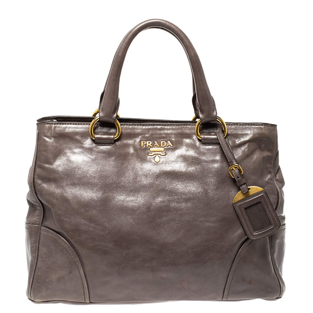 Pre Owned Prada Olive Green Leather Zipped Tote