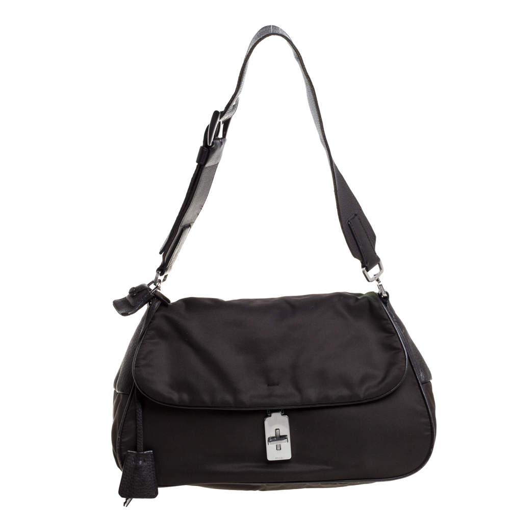 Pre Owned حقيبة كتف برادا قلاب قفل دوار جلد و نايلون بني داكن 