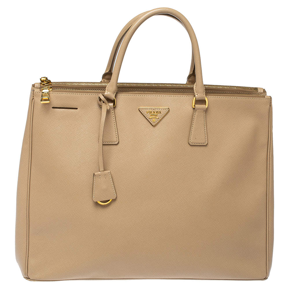 مملوكة مسبقًا Prada Beige Saffiano Lux Leather Executive Double Zip Tote