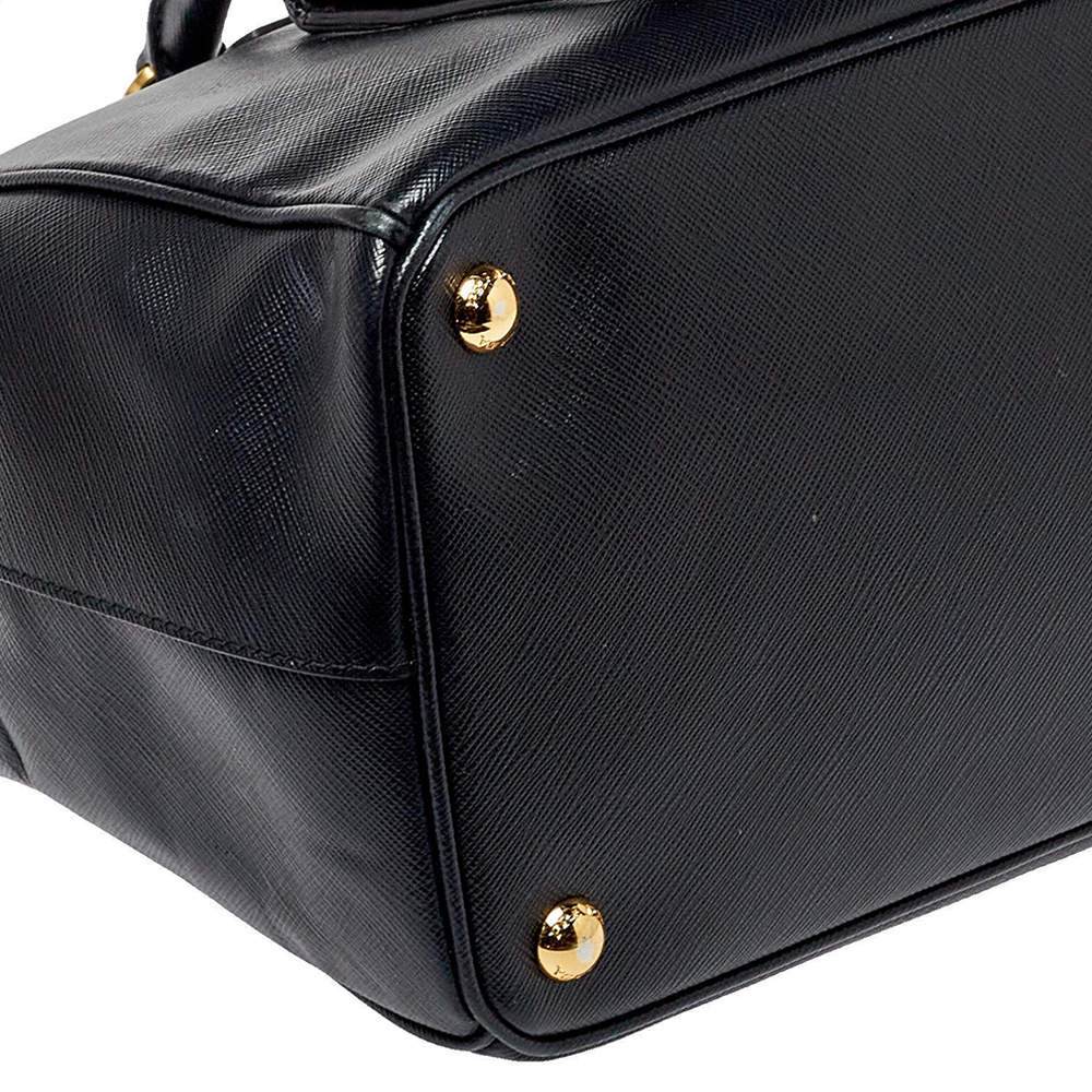 Prada Black Saffiano Lux Leather Double Zip Large Tote Bag BN1786 - Yoogi's  Closet