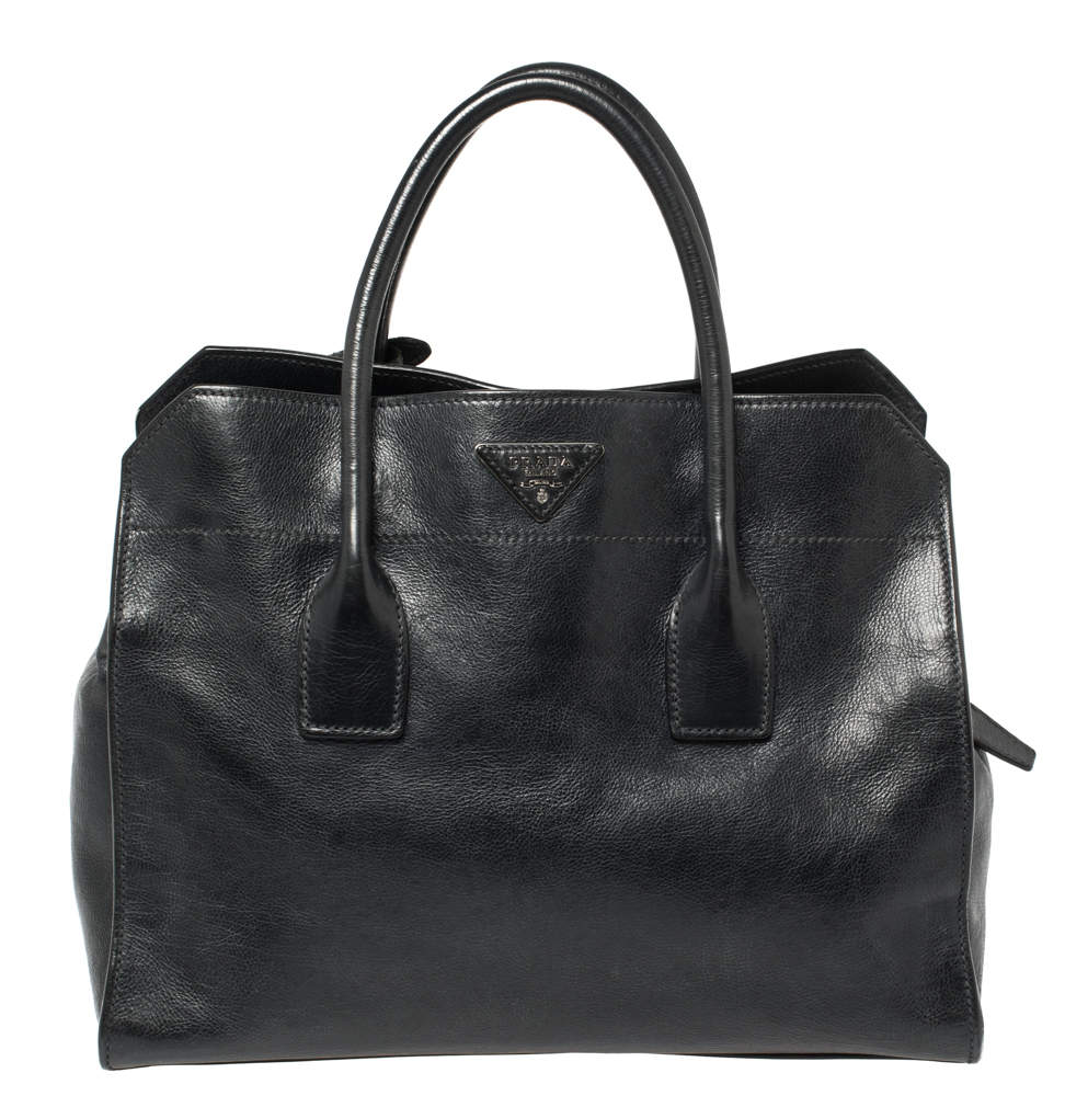 Pre Owned Prada Midnight Blue Glazed Leather Zip Tote