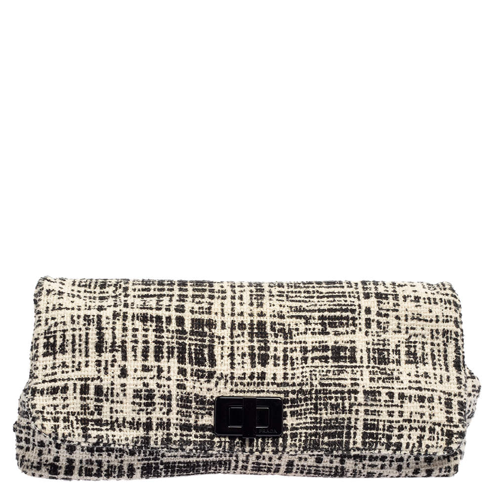 Pre Owned Prada Black/White Printed Tweed Turnlock Flap Clutch