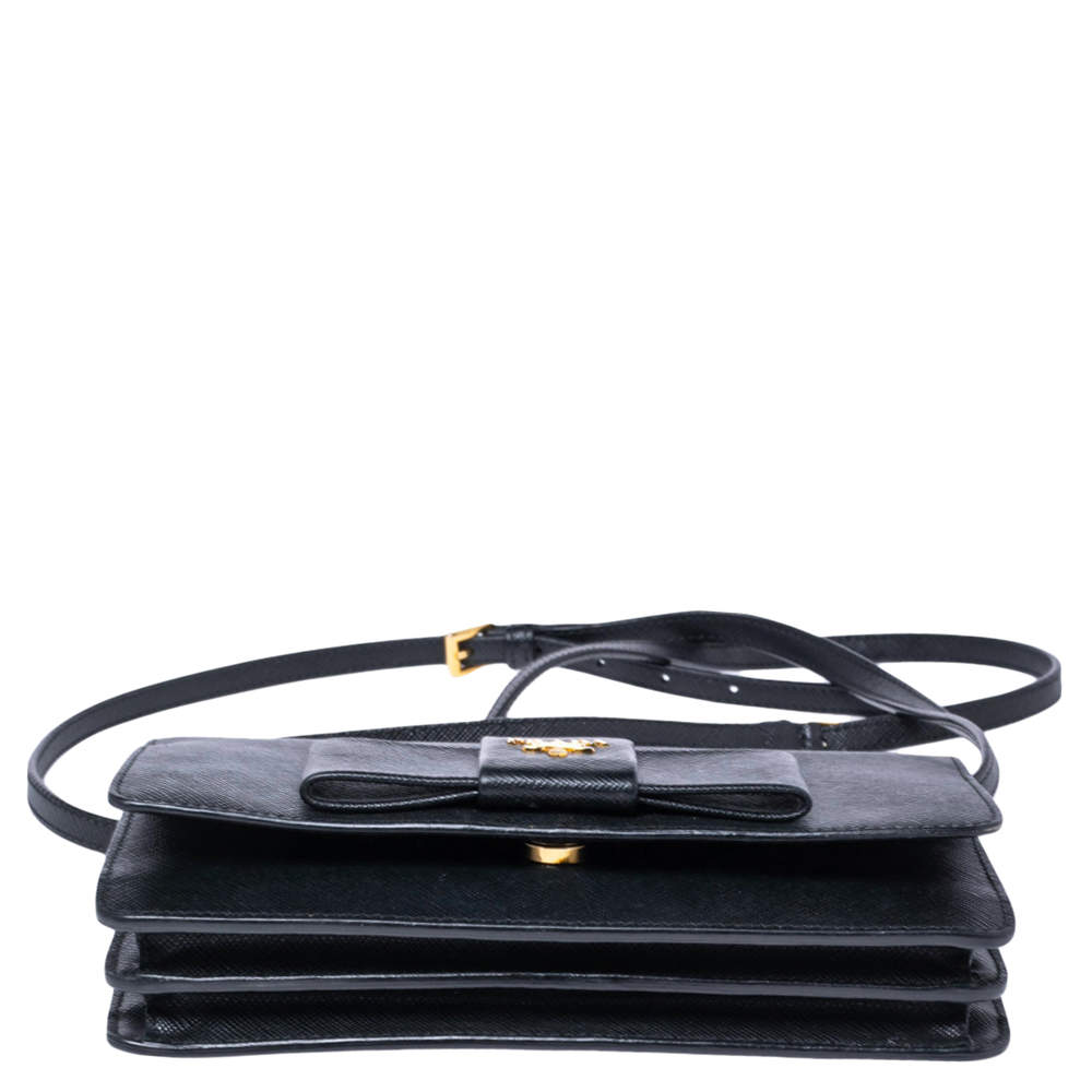 Review: Prada Saffiano Lux Bow Crossbody Bag & Prada Saffiano Bow  Continental Wallet - Elle Blogs