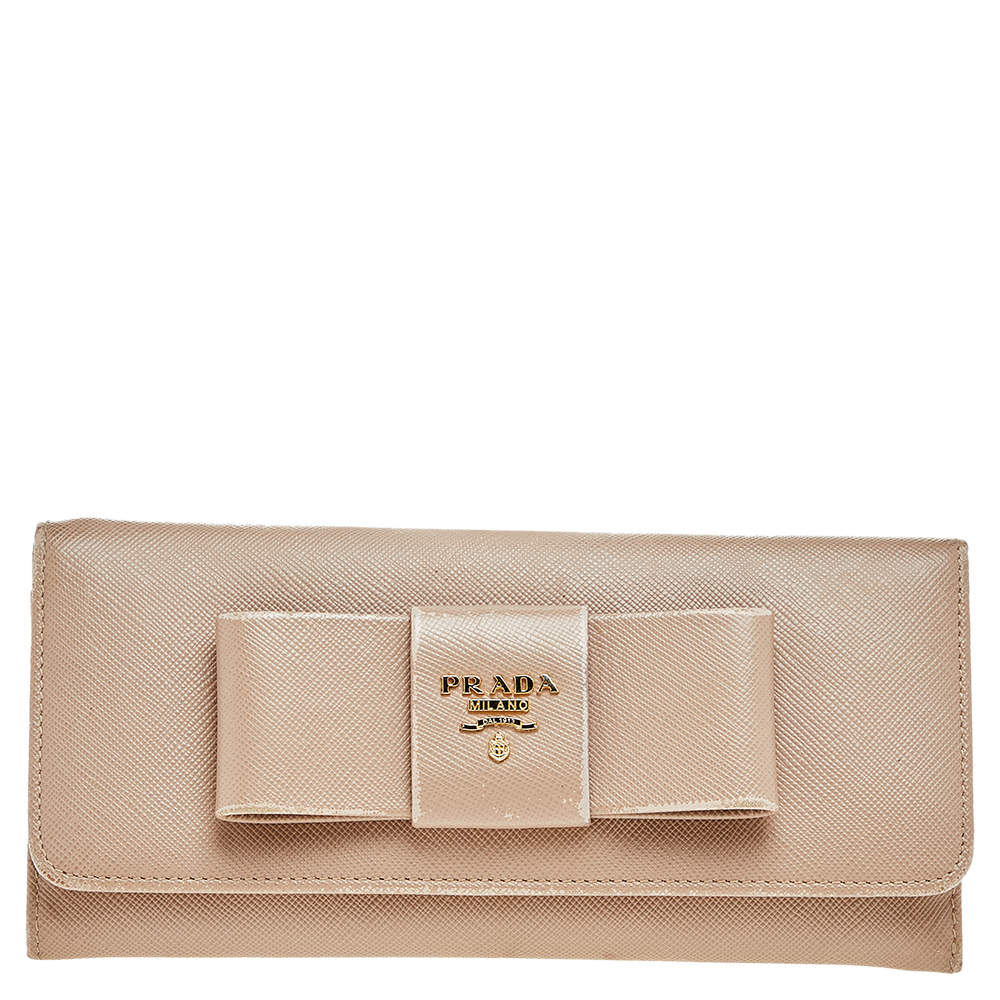 Pre Owned Prada Beige Saffiano Leather Bow Continental Wallet