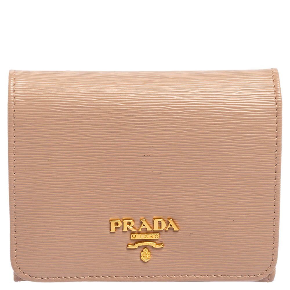 Pre Owned Prada Beige Saffiano Leather Compact Wallet
