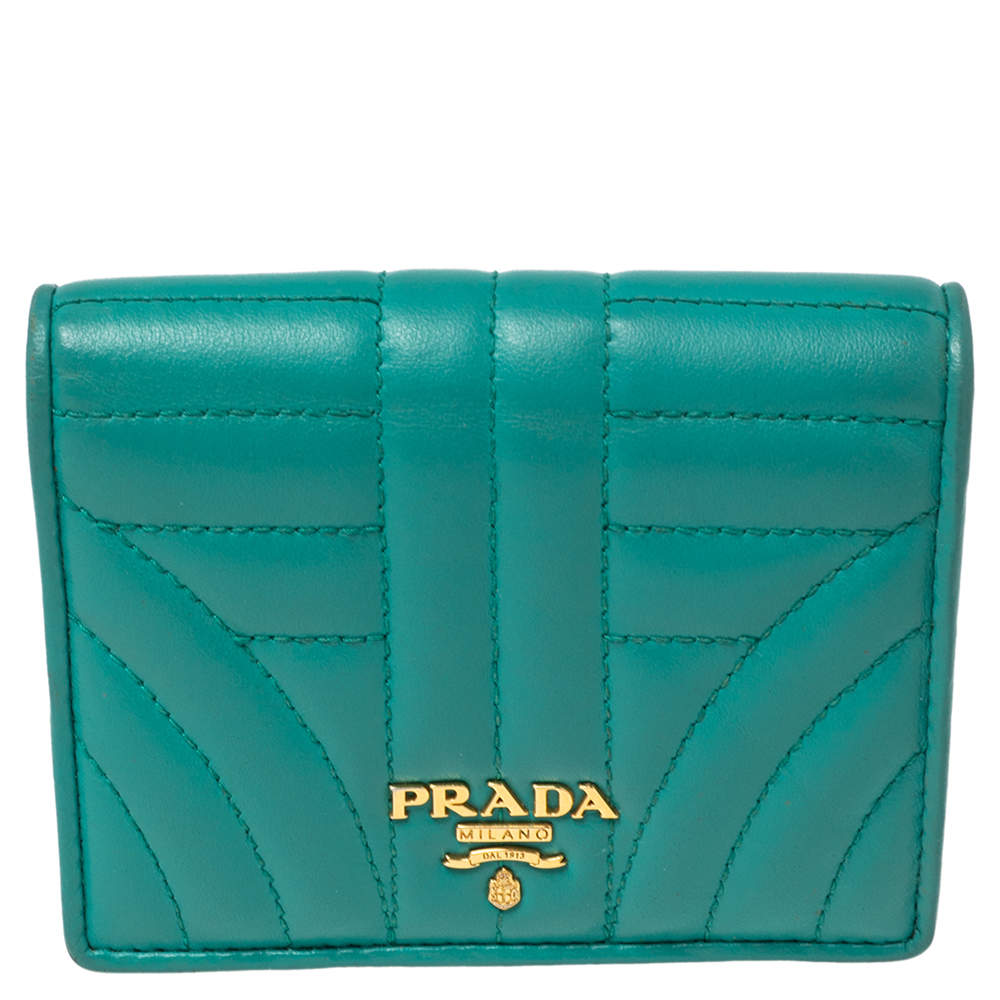 sell prada wallet