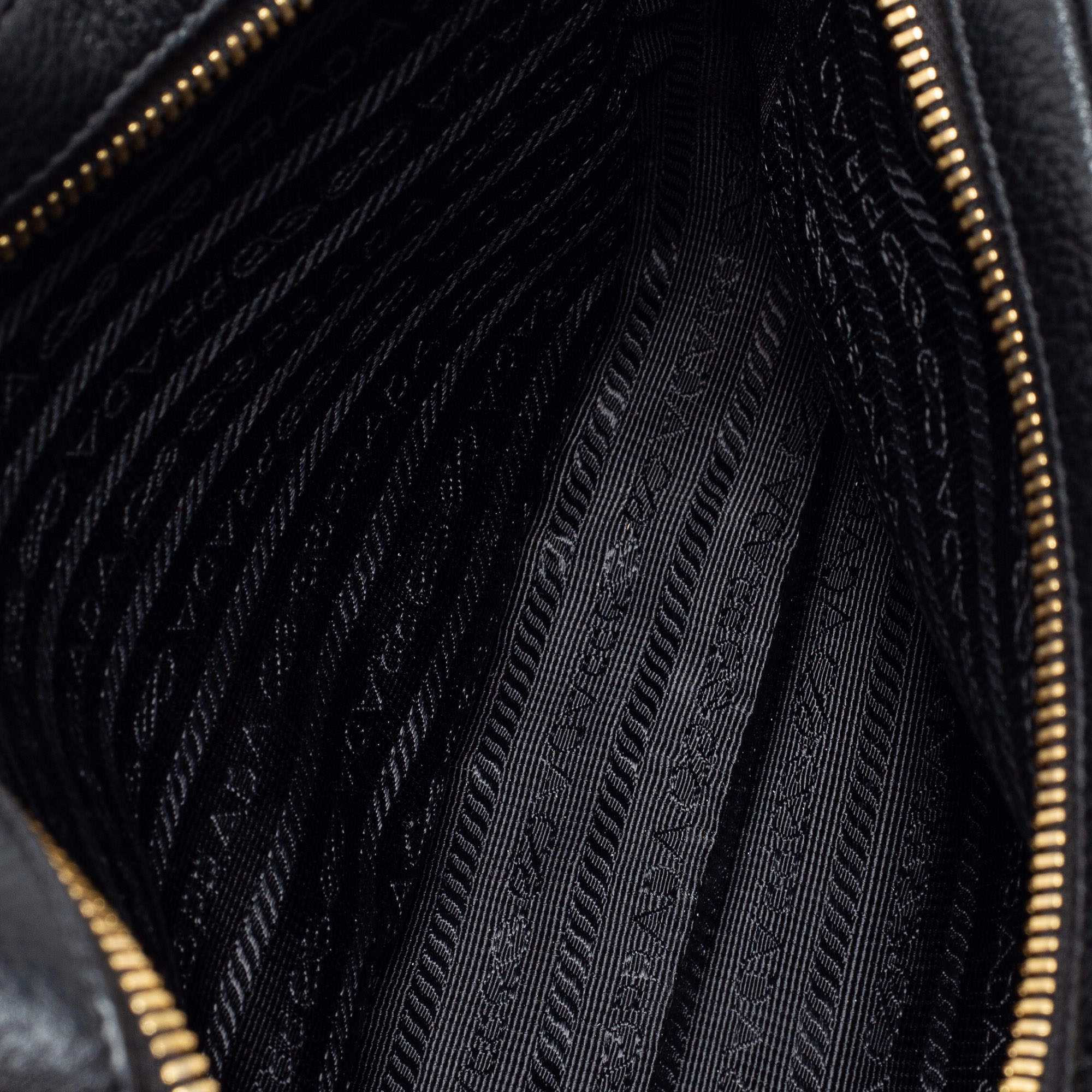 Vitello Daino Double Zip Camera Bag – Keeks Designer Handbags