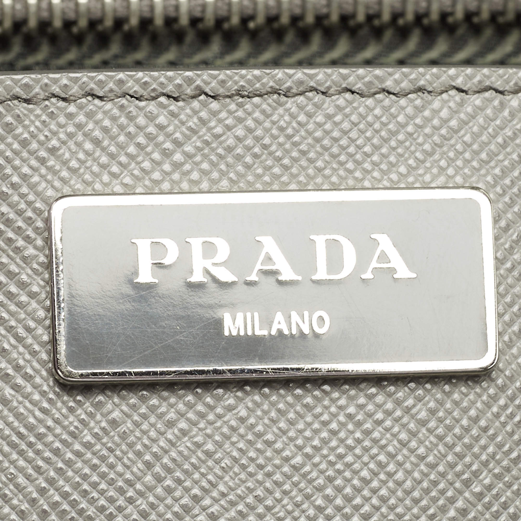 Prada Grey Saffiano Lux Large Double Zip Tote ○ Labellov ○ Buy and Sell  Authentic Luxury