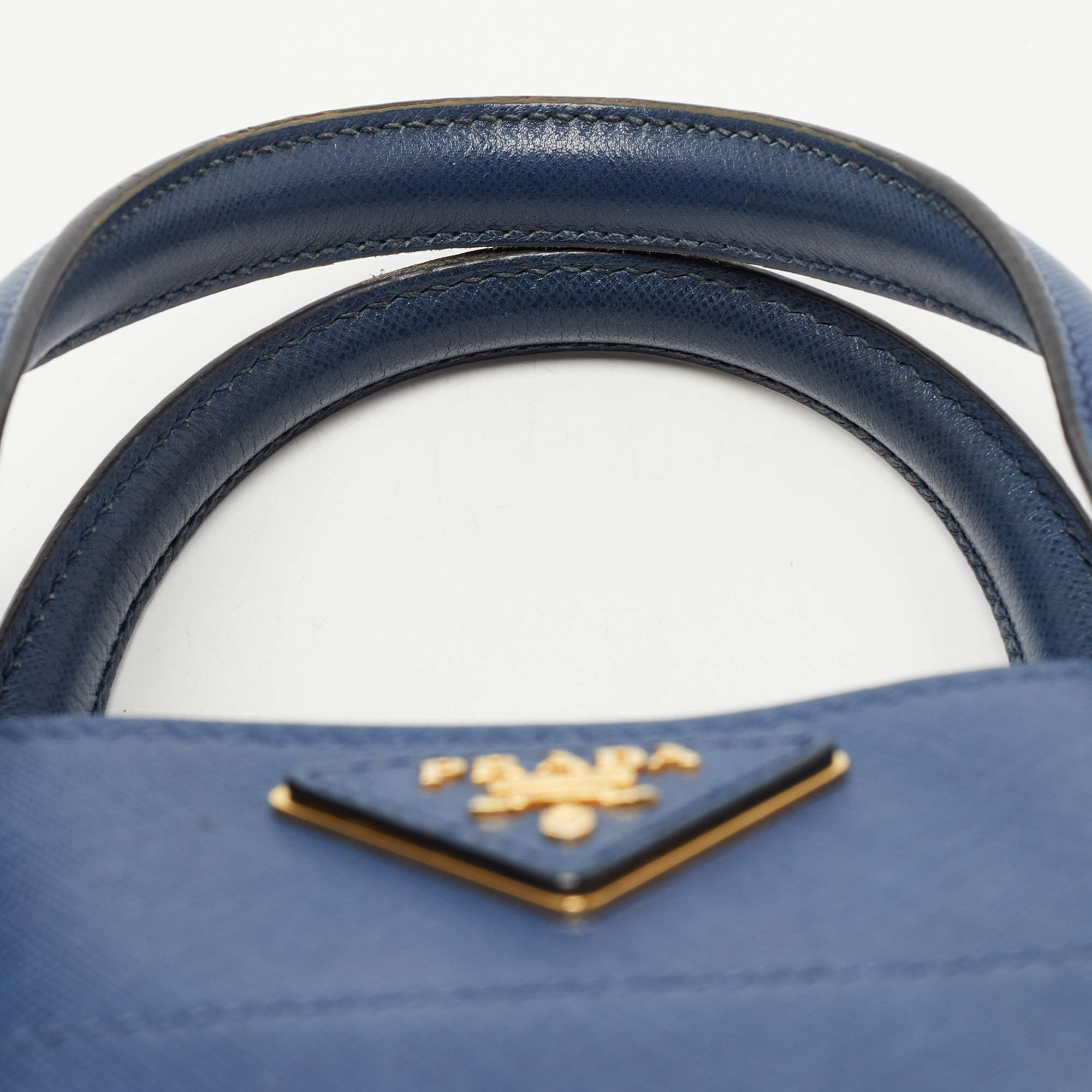 Prada Grey Saffiano Convertible Handbag QNBFLV3REB003