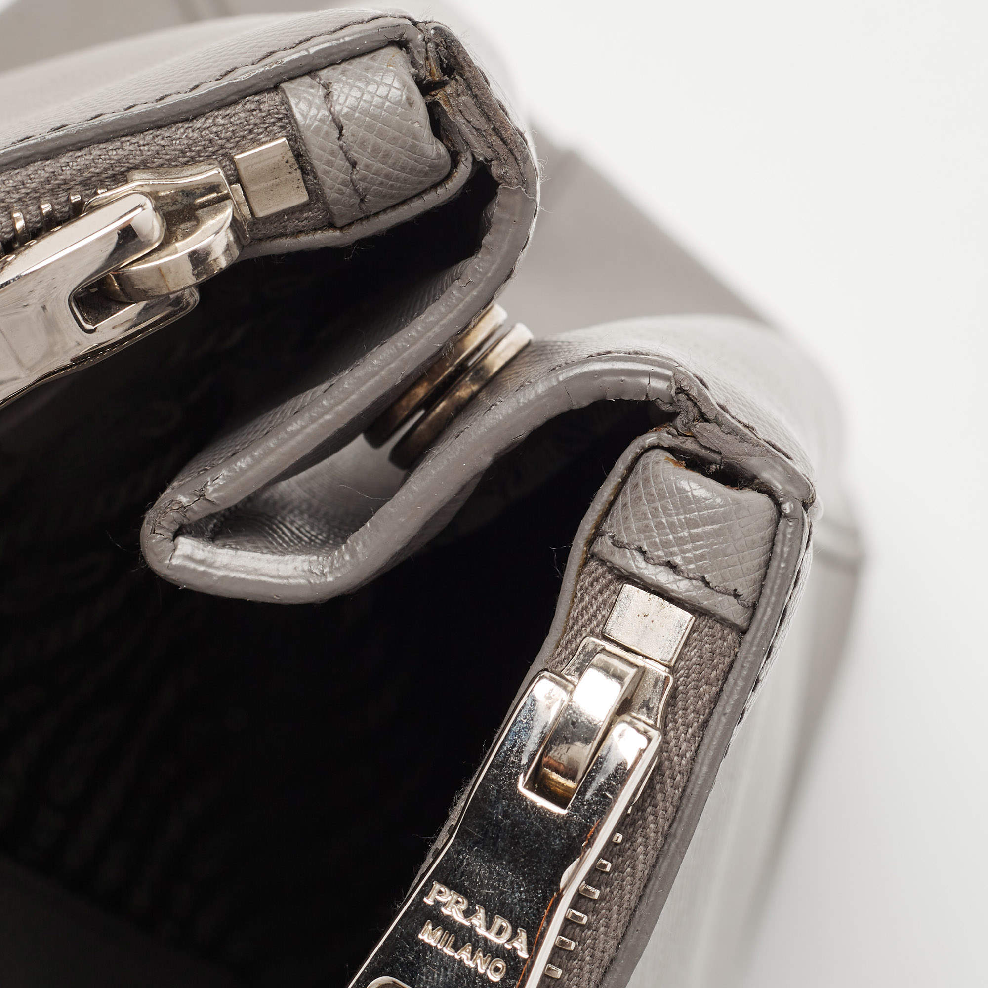 Prada Two-Tone Saffiano Leather Large Double Zip Tote Prada | The Luxury  Closet