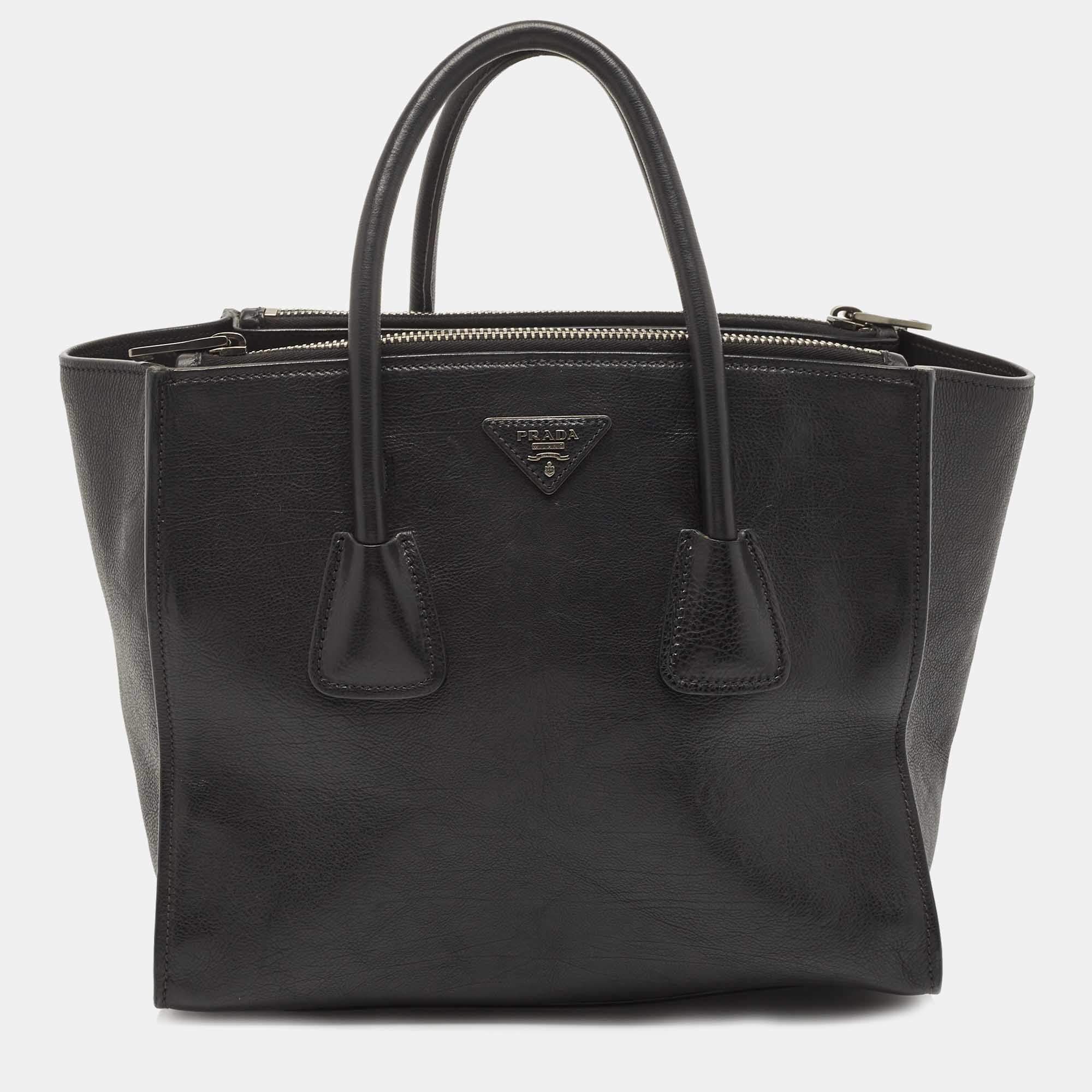 Pre Owned Prada Black Leather Medium Twin Pocket Double Handle Tote