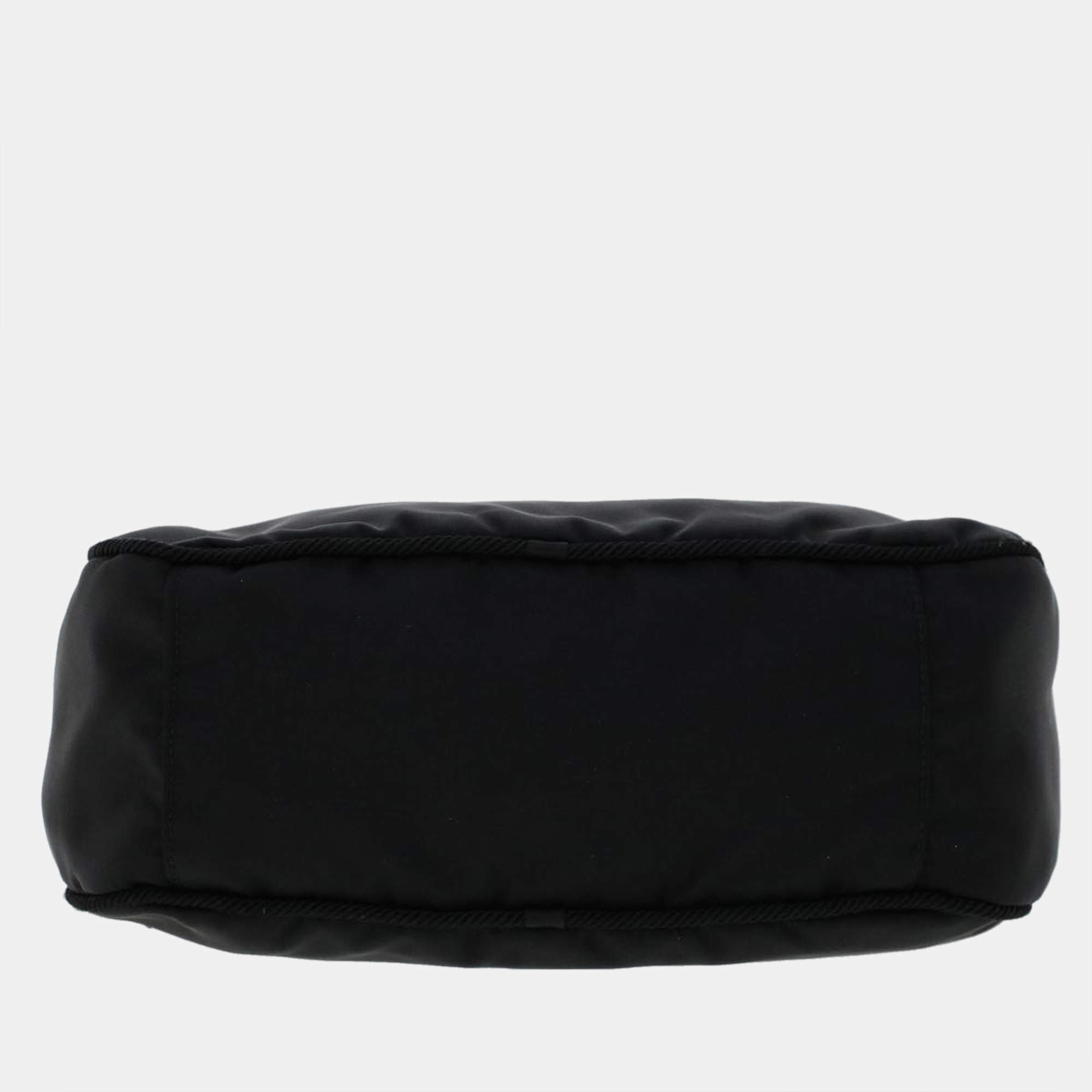 Tessuto handbag Prada Black in Synthetic - 35028039