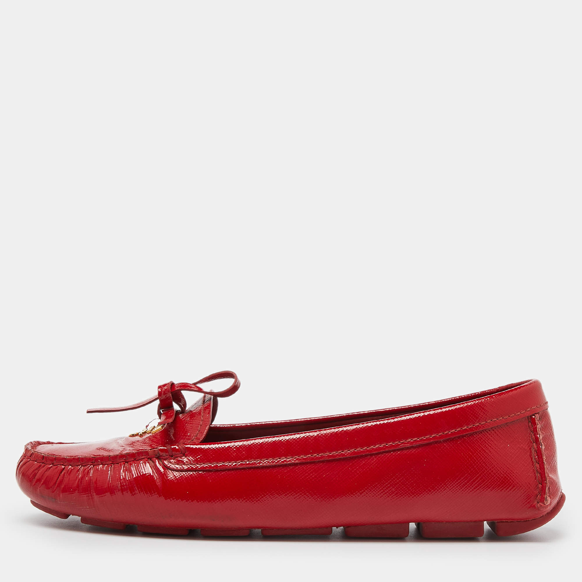 Pre Owned Prada Red Patent Leather Logo Detail Bow Loafers Size 38.5