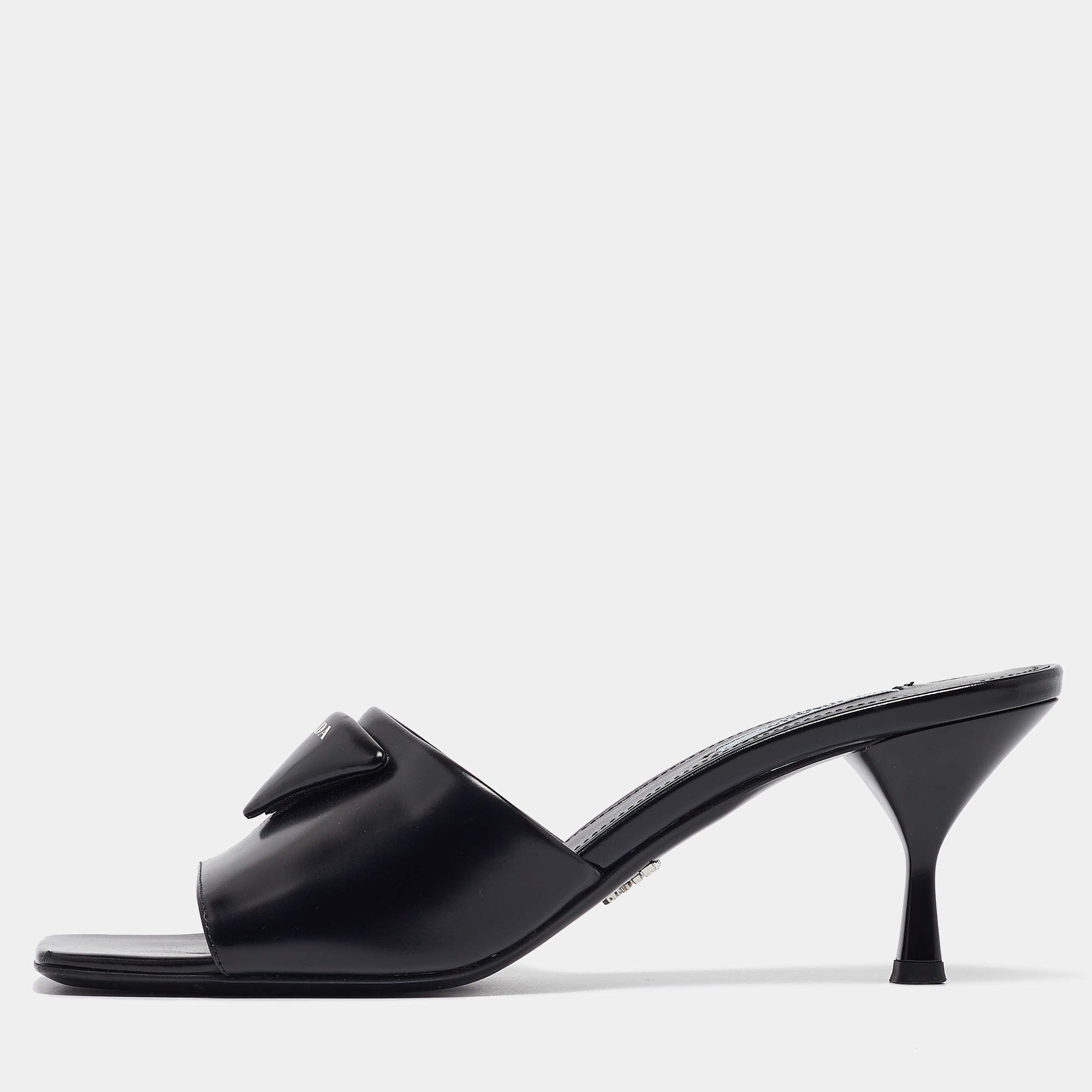 Pre Owned Prada Black Patent Leather Slide Sandals Size 39.5