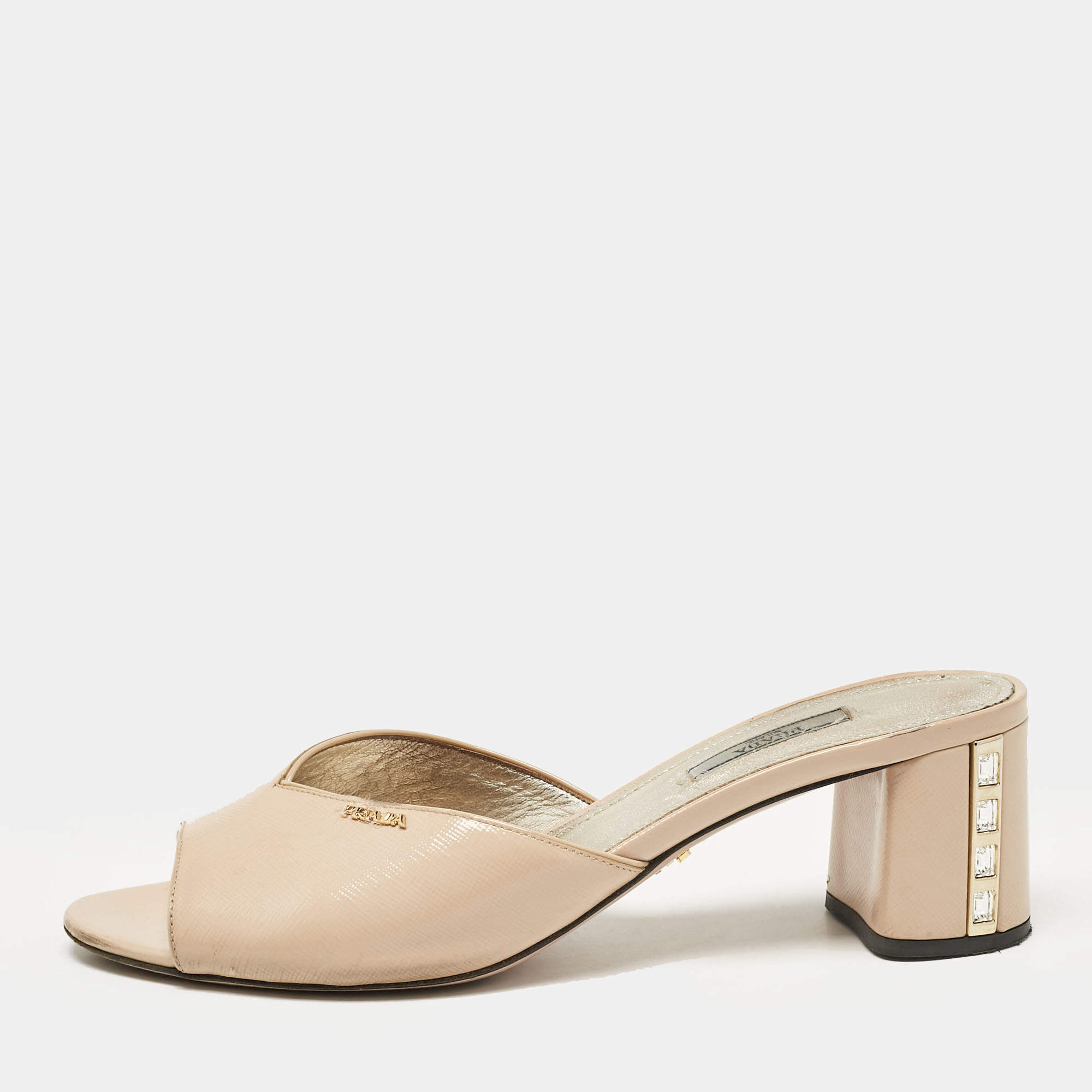 Pre Owned Prada Beige Vernice Saffiano Leather Crystal Embellished Slide Sandals Size 40.5