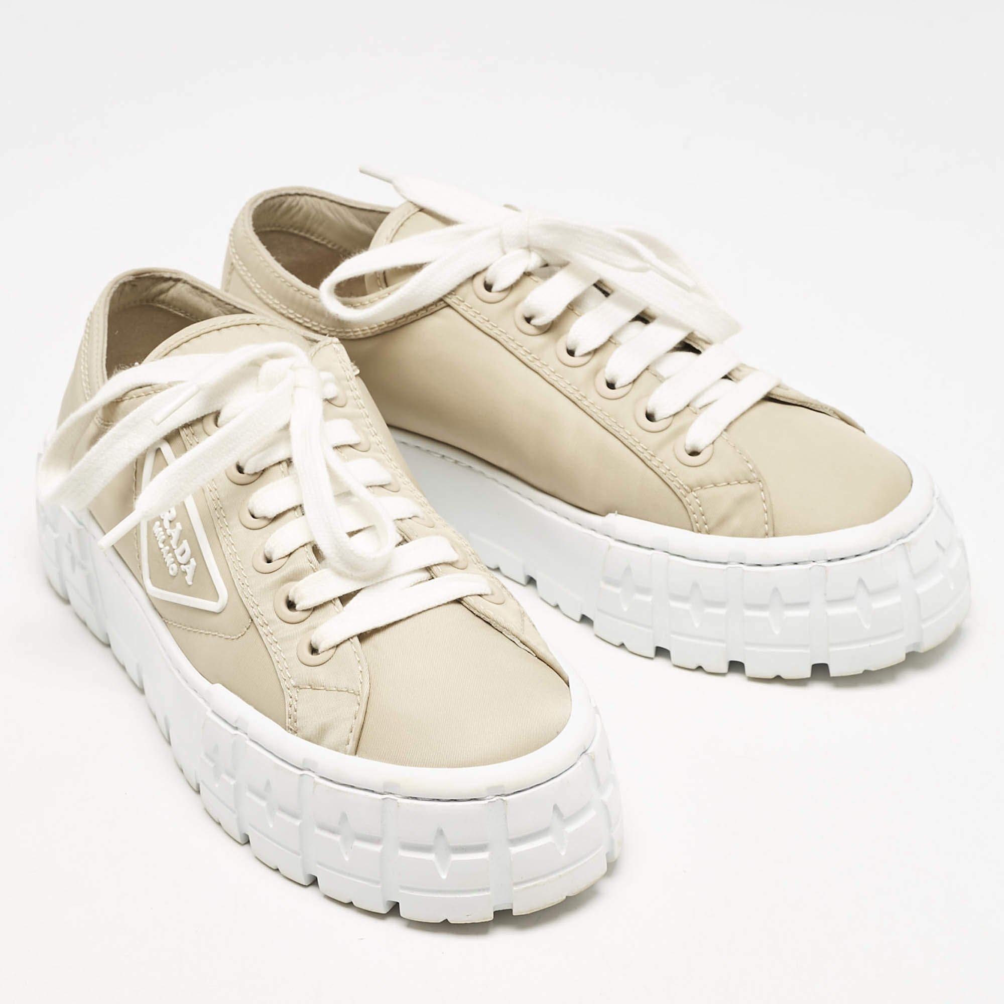 Pre Owned Prada Beige Nylon Gabardine Double Wheel Low Top Sneakers Size 37.5