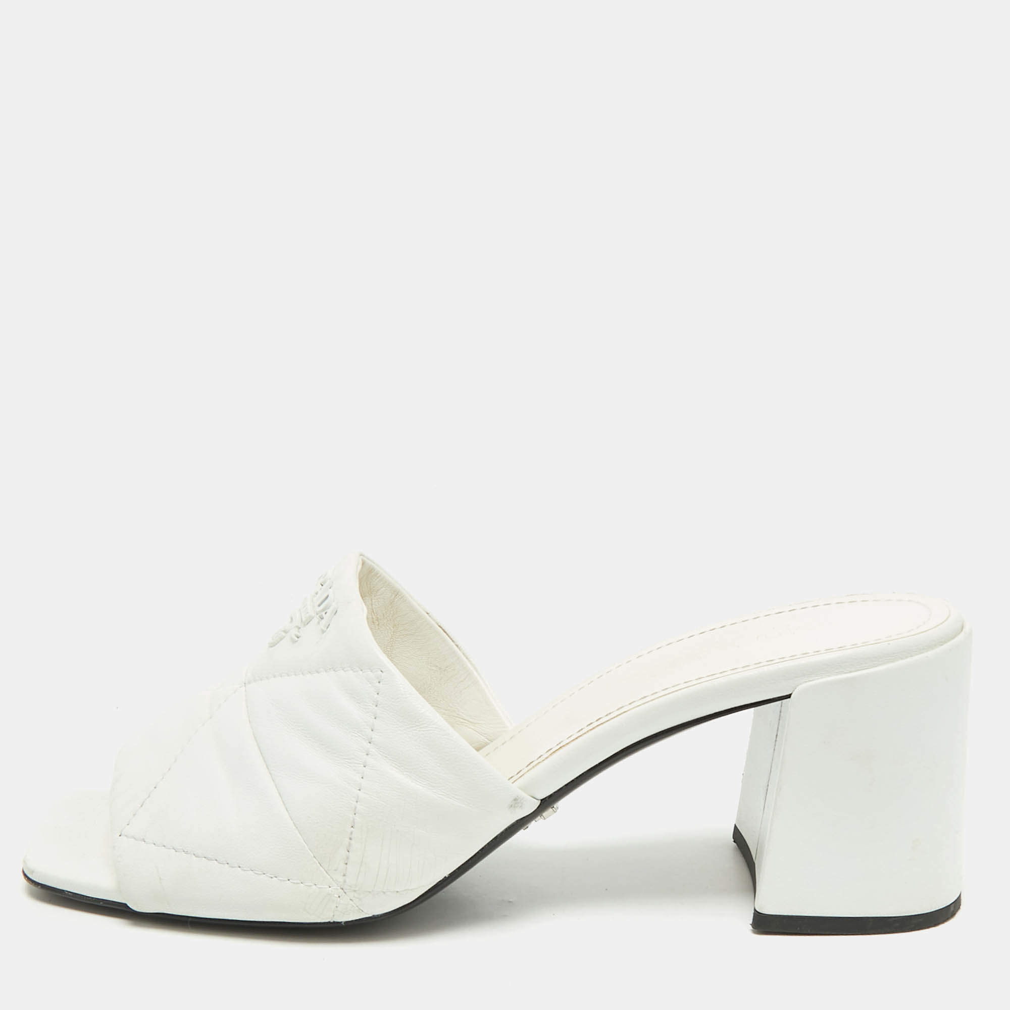 Pre Owned Prada White Quilted Leather Slide Sandals Size 38