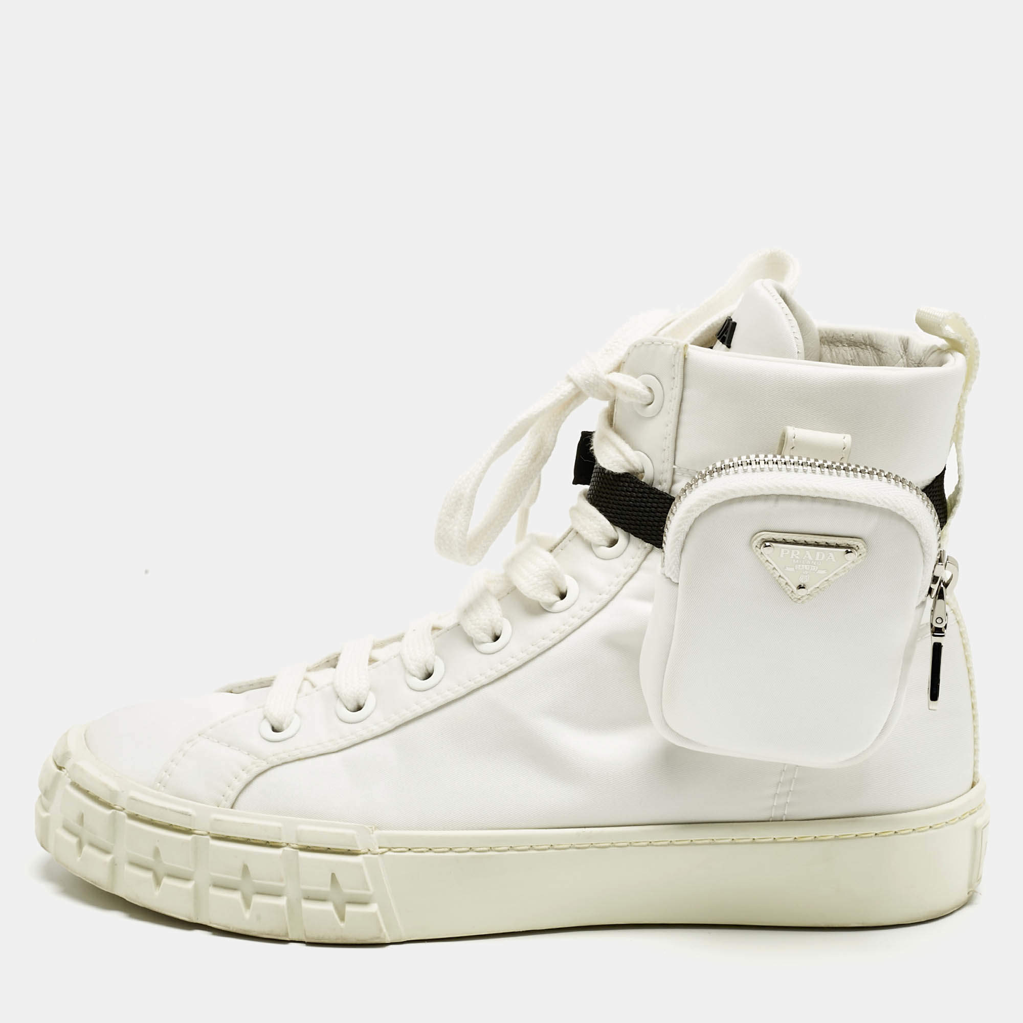 Pre Owned Prada White Re-Nylon Gabardine Metal Triangle Pouch Pocket Sneakers Size 39