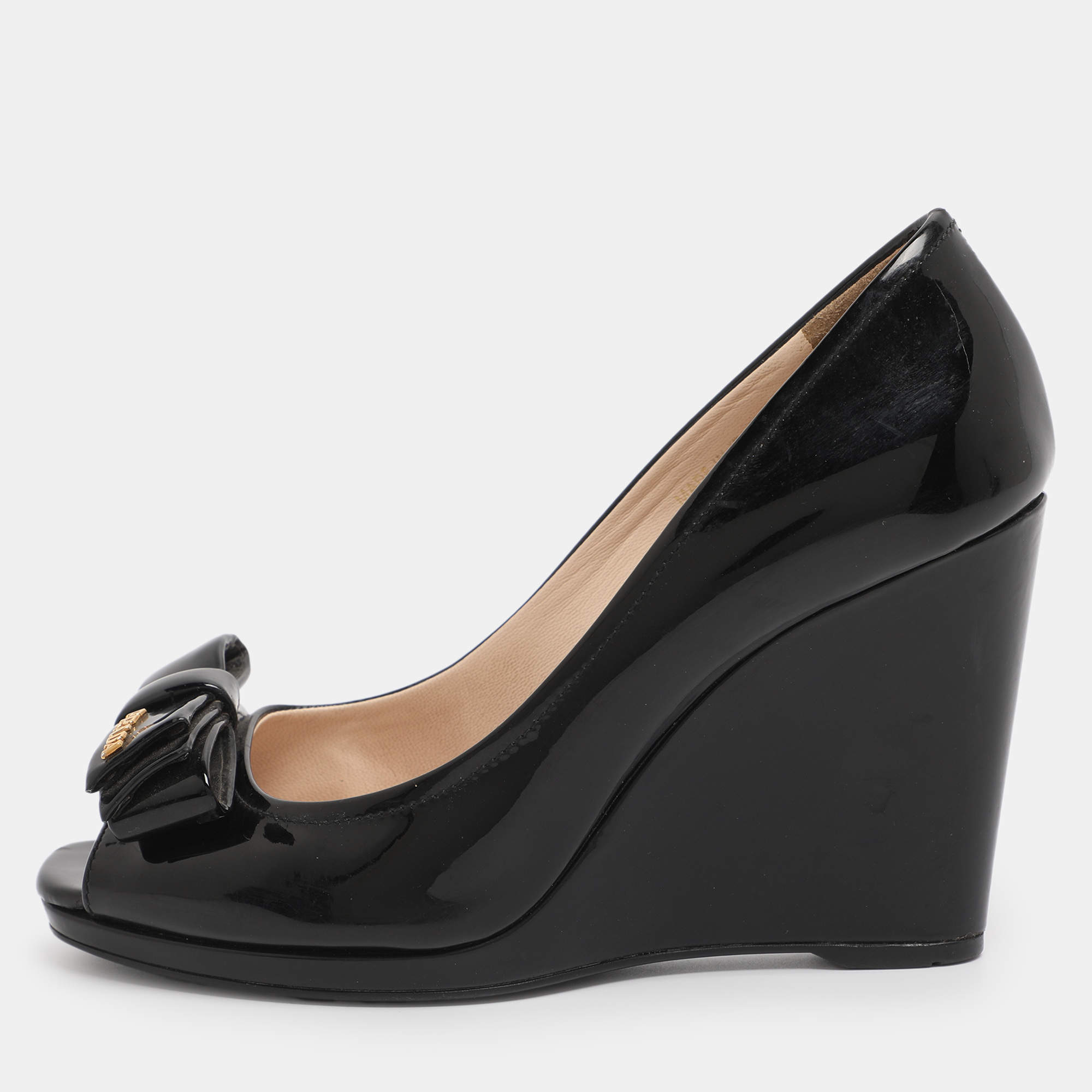 Pre Owned Prada Black Patent Leather Bow Peep Toe Wedge Pumps Size 35.5