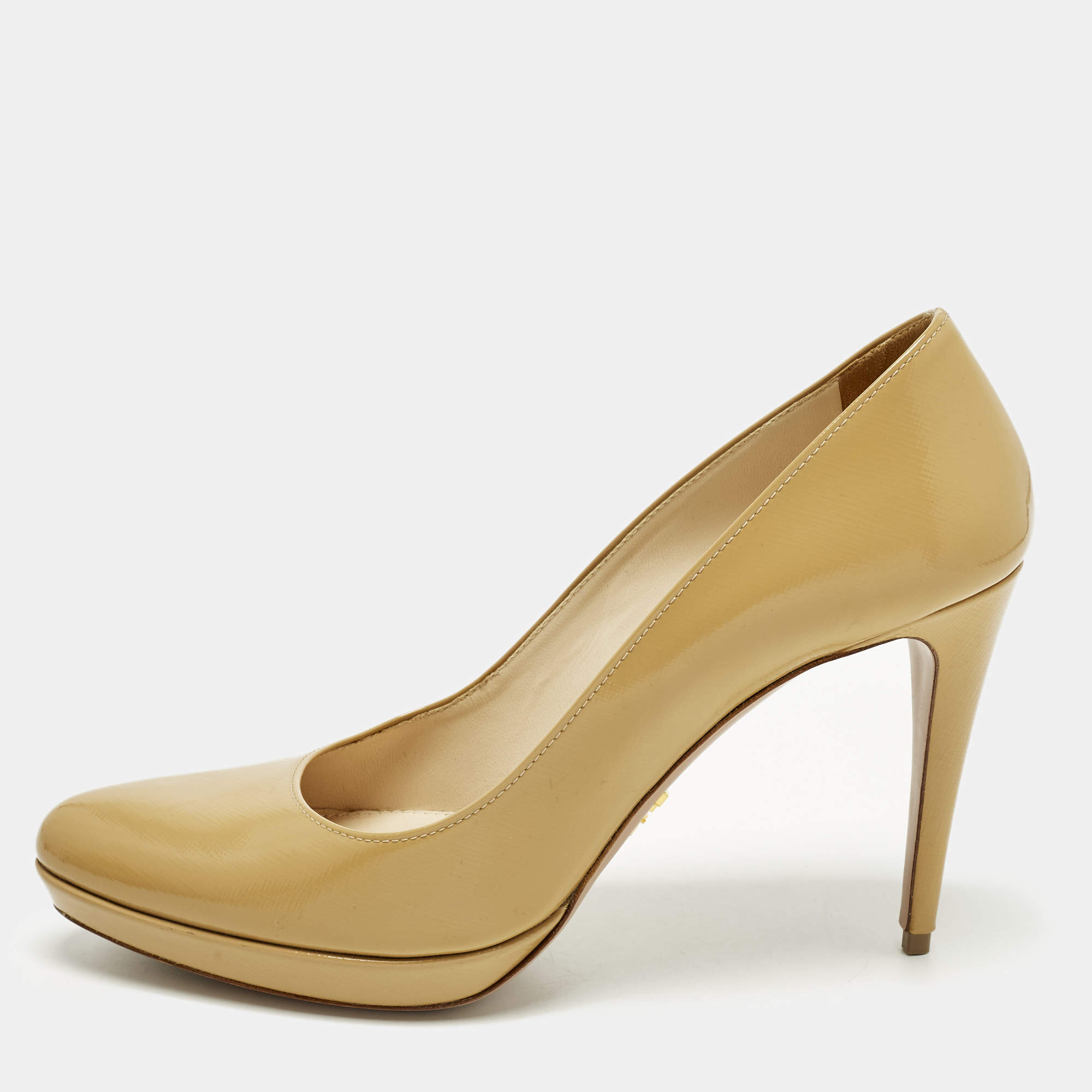 مملوكة مسبقًا Prada Size 39 Beige Saffiano Leather Platform Pumps