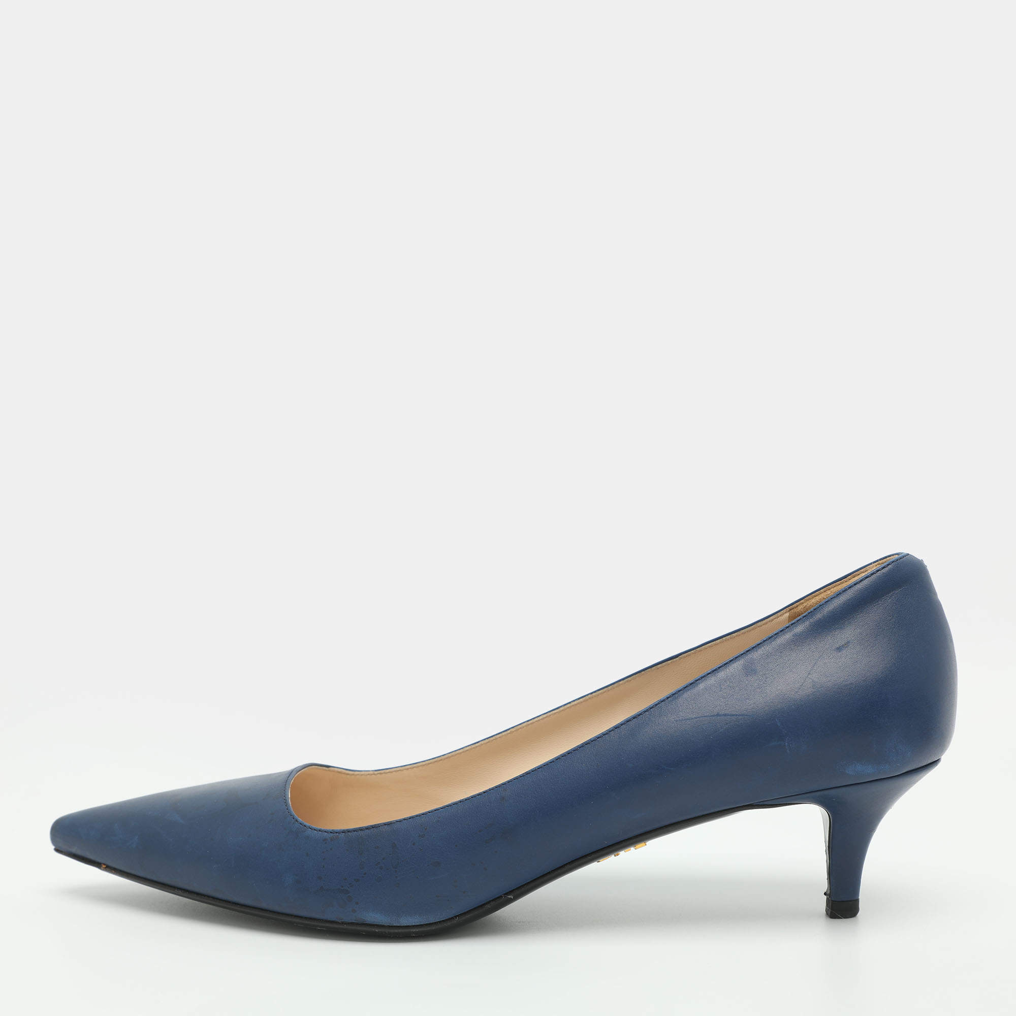مملوكة مسبقًا Prada Size 40 Blue Leather Kitten Heel Pumps
