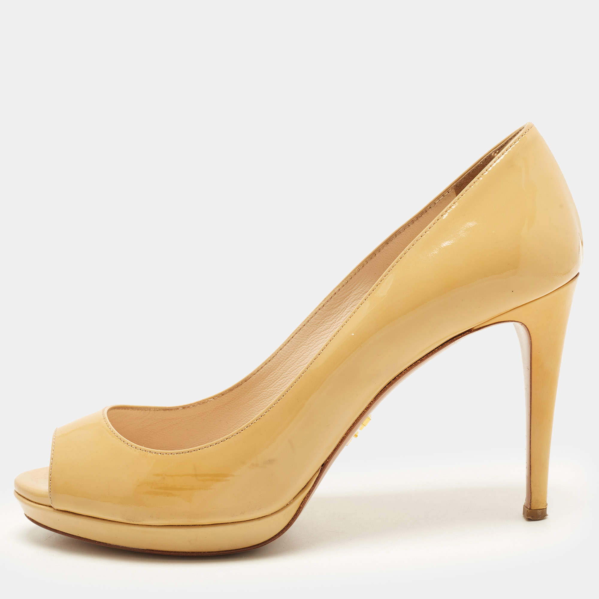 Pre Owned Prada Size 36 Beige Patent Leather Platform Peep Toe Pumps