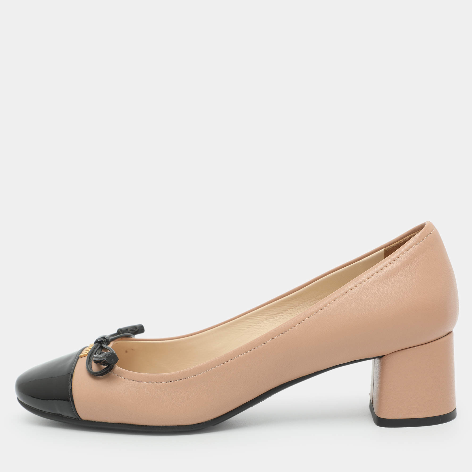 Pre Owned Prada Size 35 Pink Leather and Patent Leather Pumps