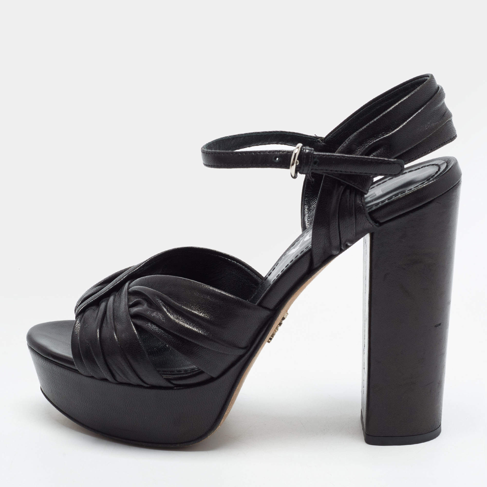 Pre Owned Prada Size 36 Black Leather Ankle Strap Sandals