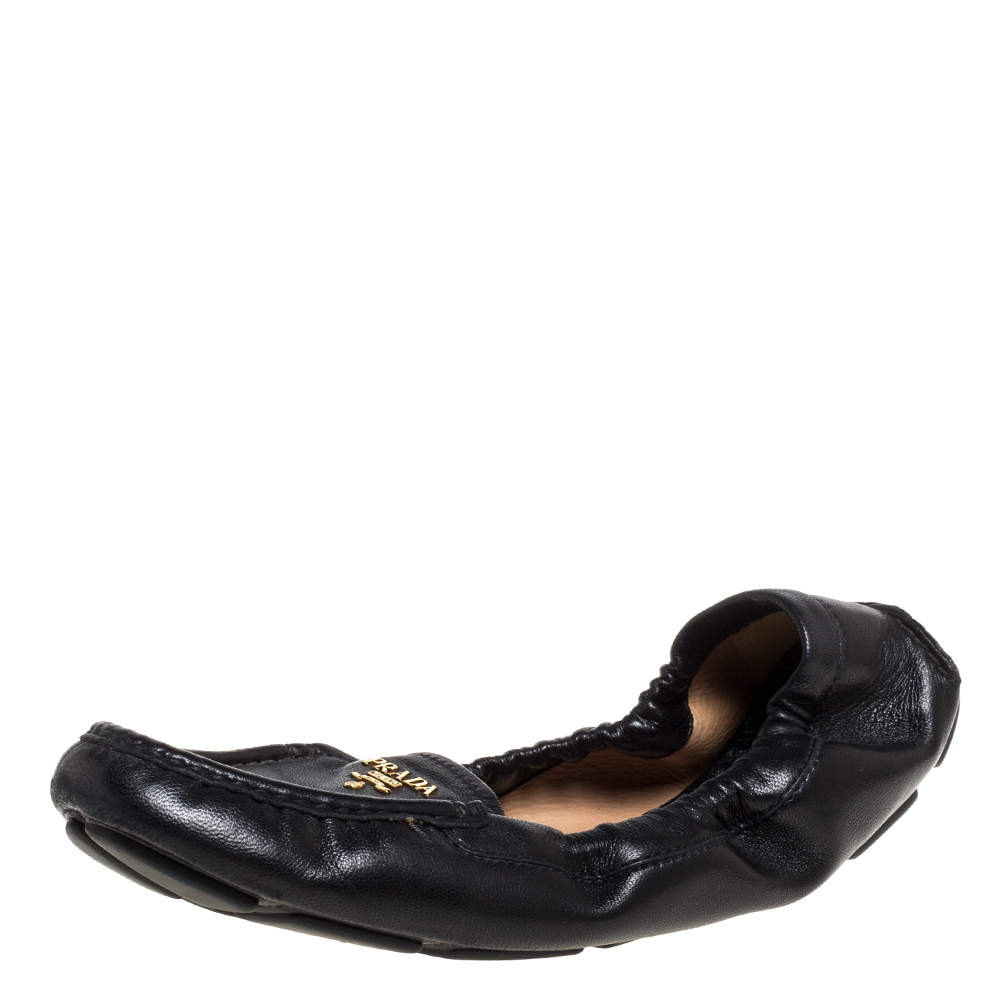 Prada Black Leather Scrunch Loafers Size 40