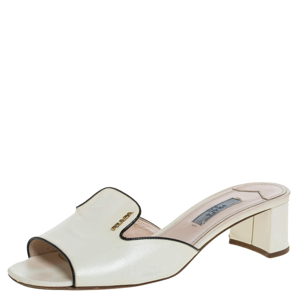 Pre Owned Prada Cream Patent Leather Block Heel Open Toe Slip on Sandals Size 37.5