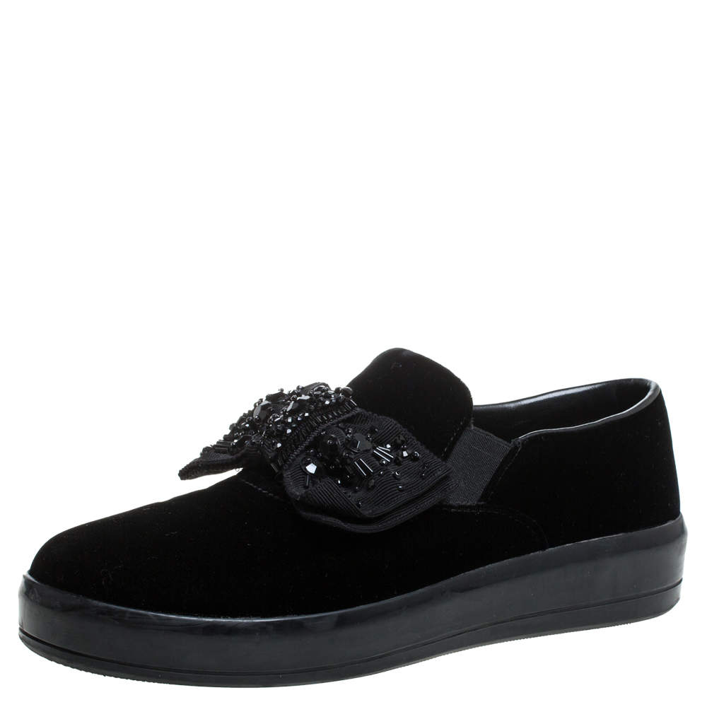 Pre Owned Prada Black Velvet Crystal Embellished Bow Slip On Sneakers Size 38.5