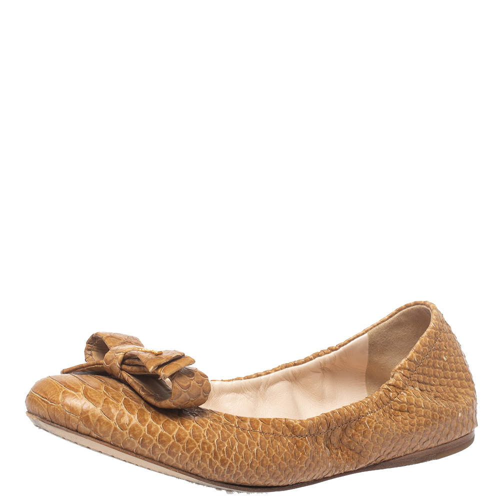 Pre Owned Prada Beige Python Leather Scrunch Bow Ballet Flats Size 36.5