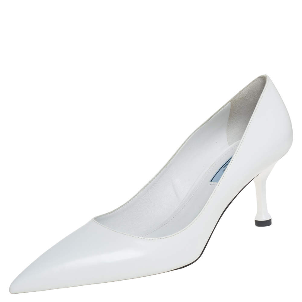 Pre Owned Prada White Patent Leather Pointed Toe Pumps Size 38