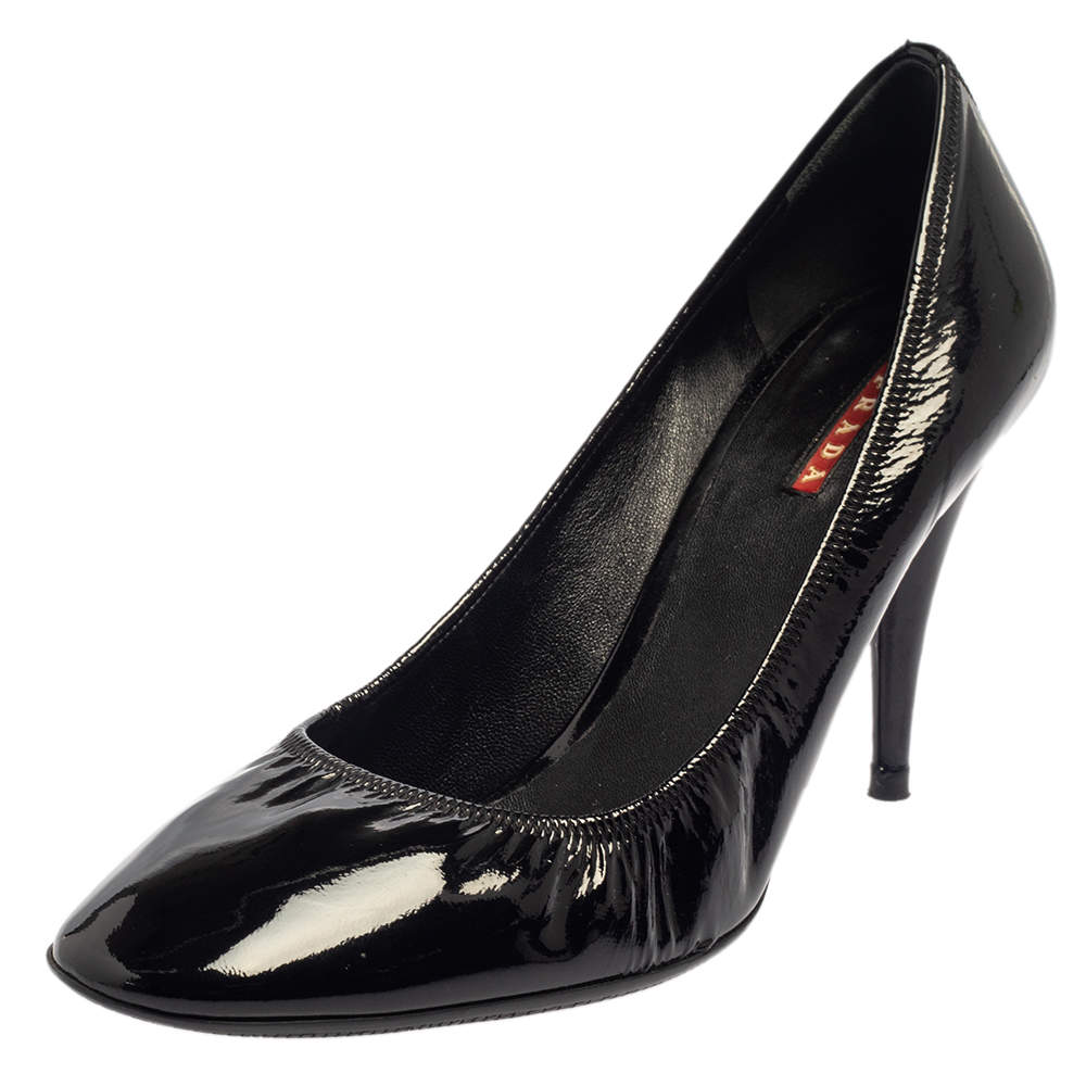 Pre Owned Prada Black Patent Leather Scrunch Pointed Toe Pumps Size 39.5