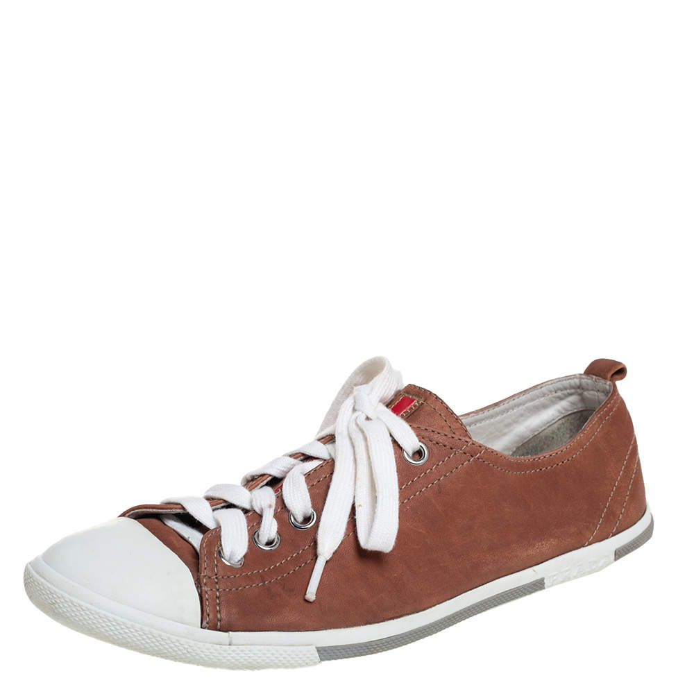 Pre Owned Prada Tan Leather Low Top Lace Up Sneakers Size 39