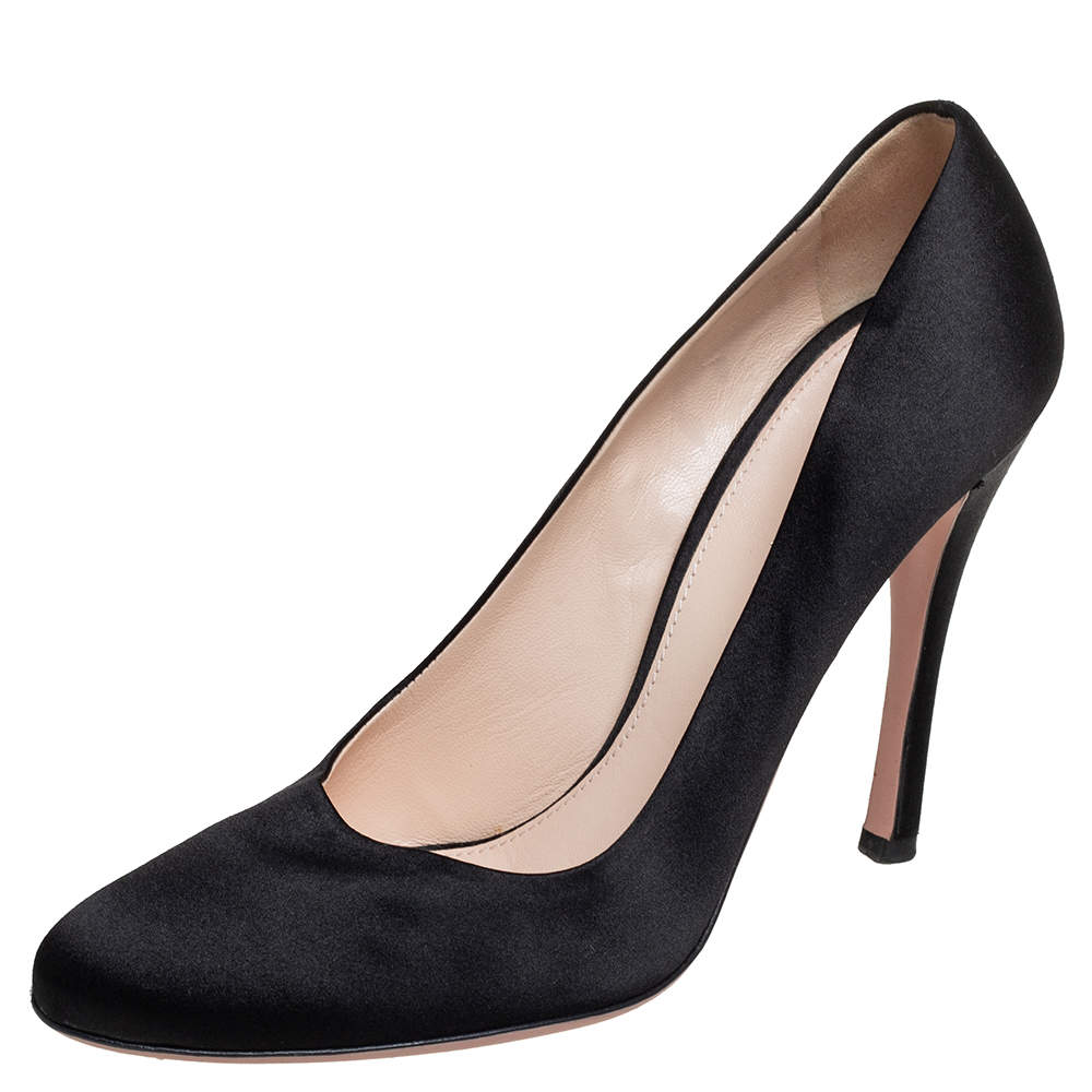 Pre Owned Prada Black Satin Pumps Size 36
