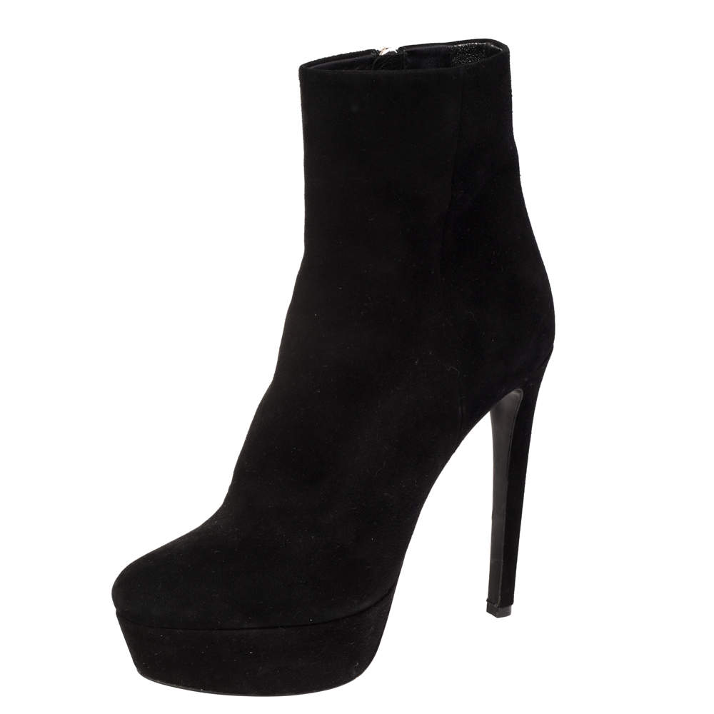 مملوكة مسبقًا بوت للكاحل برادا سويدي أسود نعل سميك مقاس 39