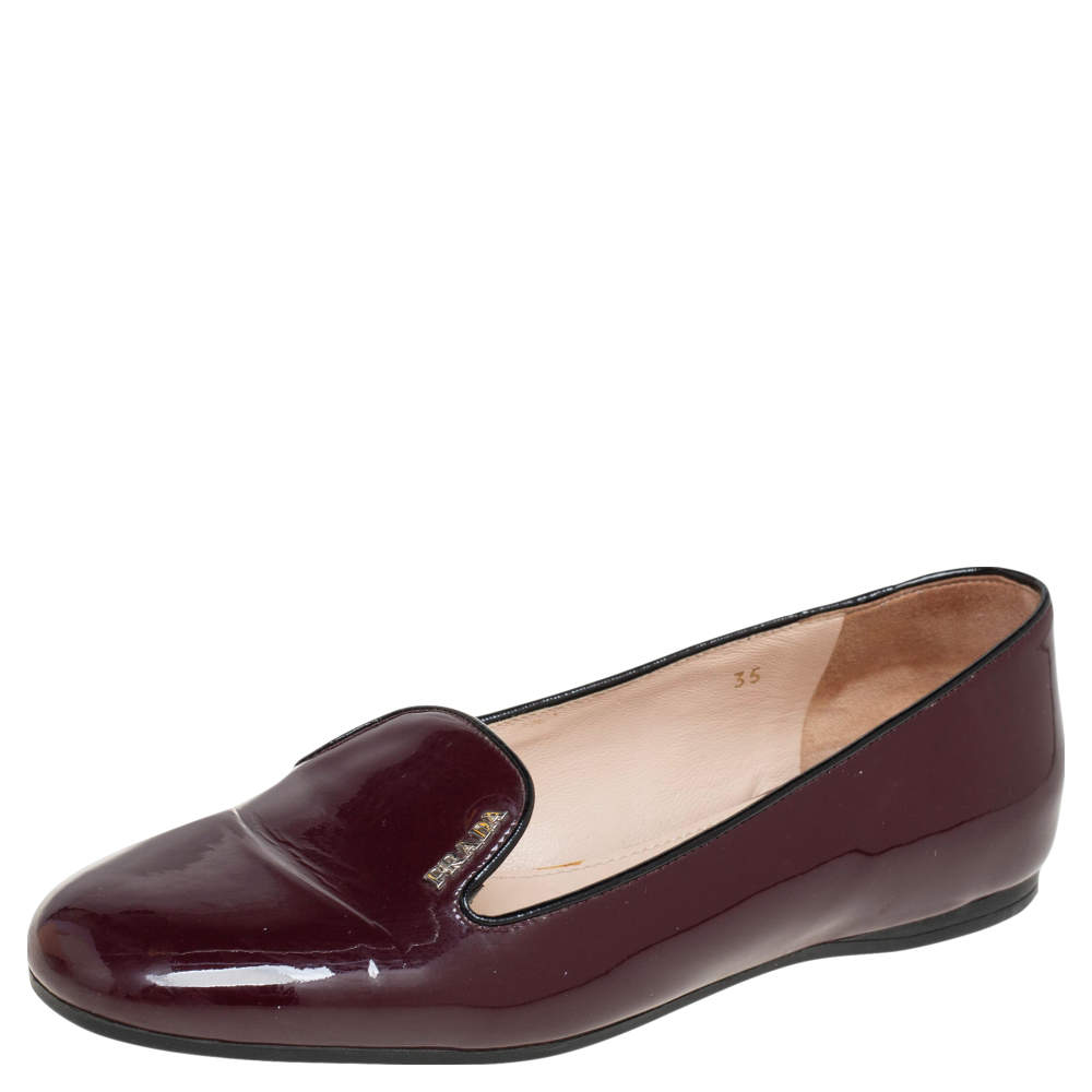 Pre Owned Prada Burgundy/Black Patent Leather Slip On Smoking Slipper Size 35
