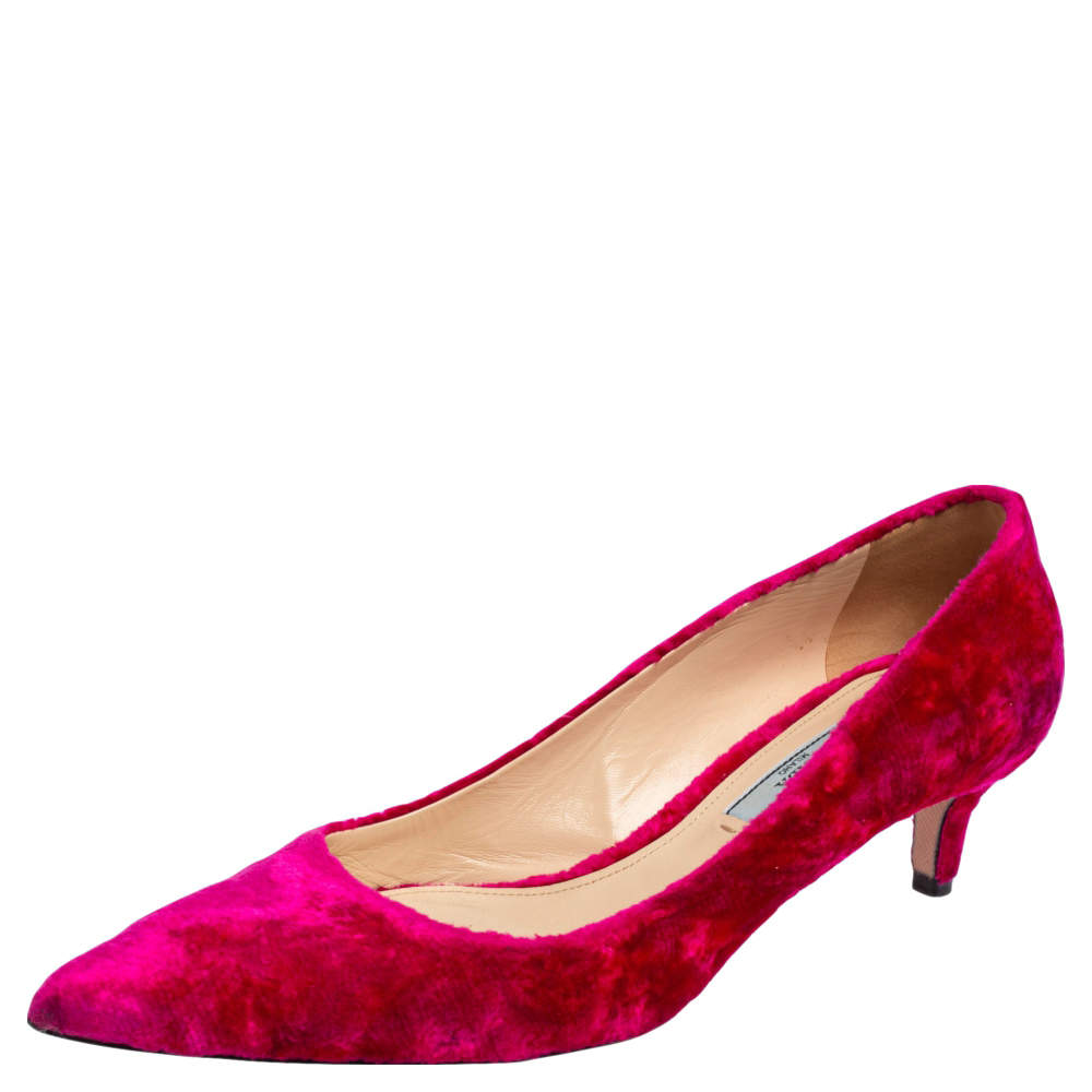Pre Owned Prada Pink Velvet Pointed Toe Kitten Heel Pumps Size 39