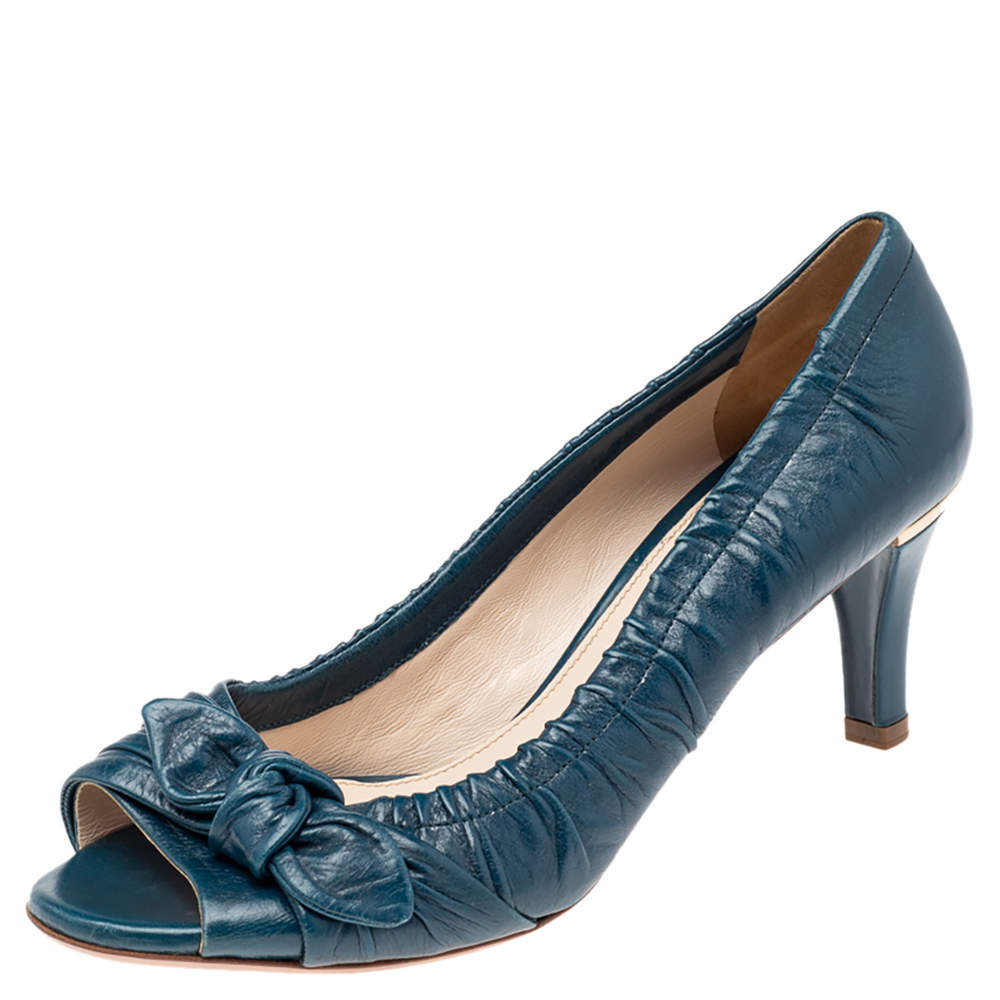 Pre Owned Prada Teal Blue Leather Bow Peep Toe Pumps Size 38