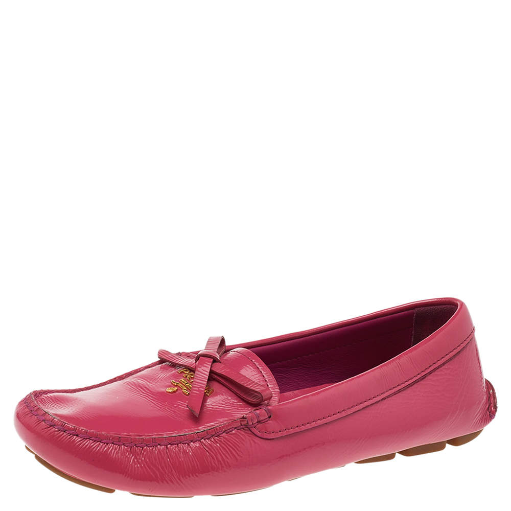 Pre Owned Prada Pink Patent Leather Bow Slip On Loafers Size 38