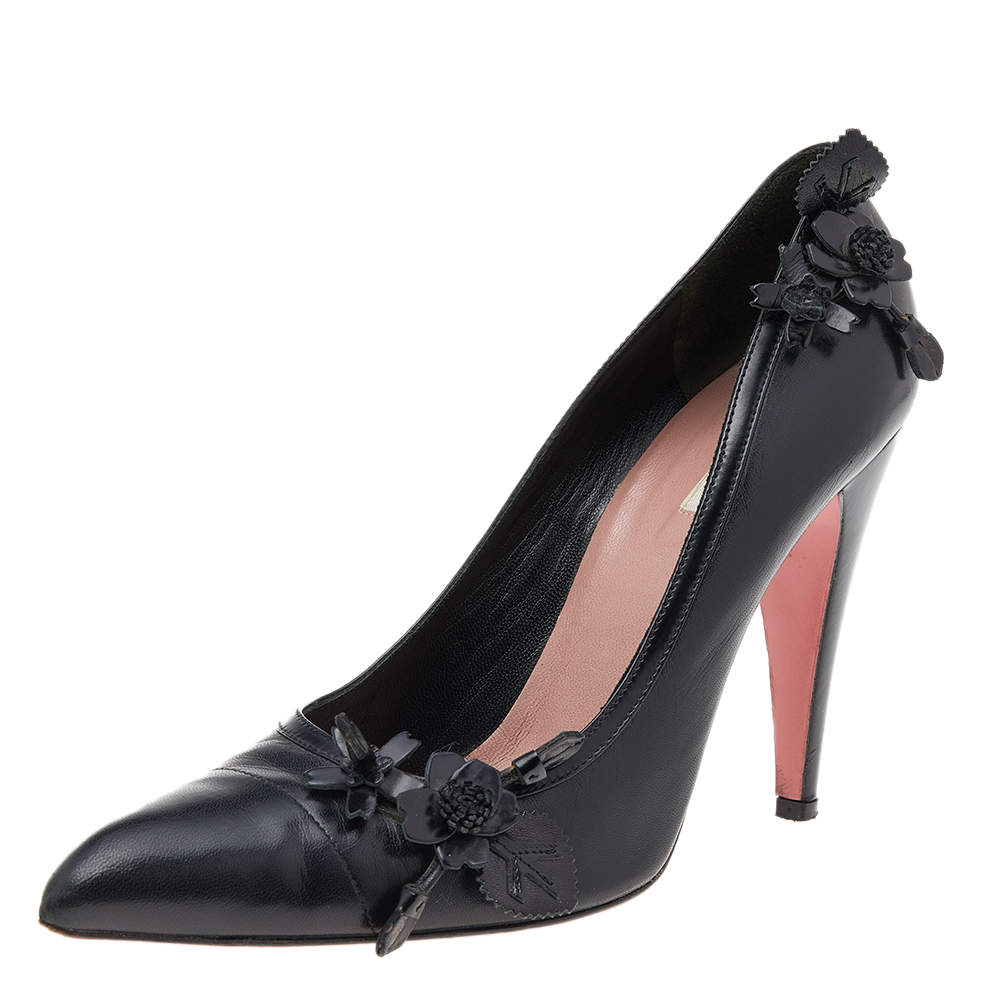 Pre Owned Prada Black Leather Floral Embellished Pumps Size 38.5