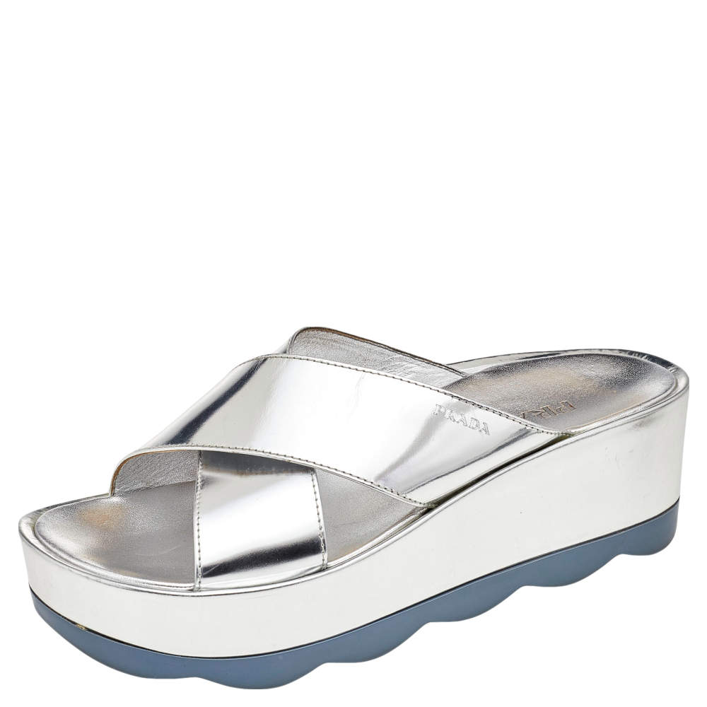 Pre Owned Prada Silver Patent Leather Criss Cross Platform Slide Sandals Size 38