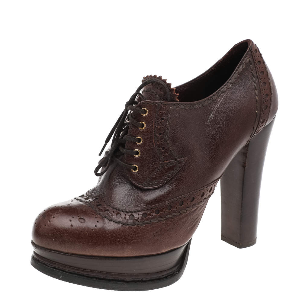 Pre Owned Prada Brown Leather Platform Brogue Lace Up Booties Size 38.5