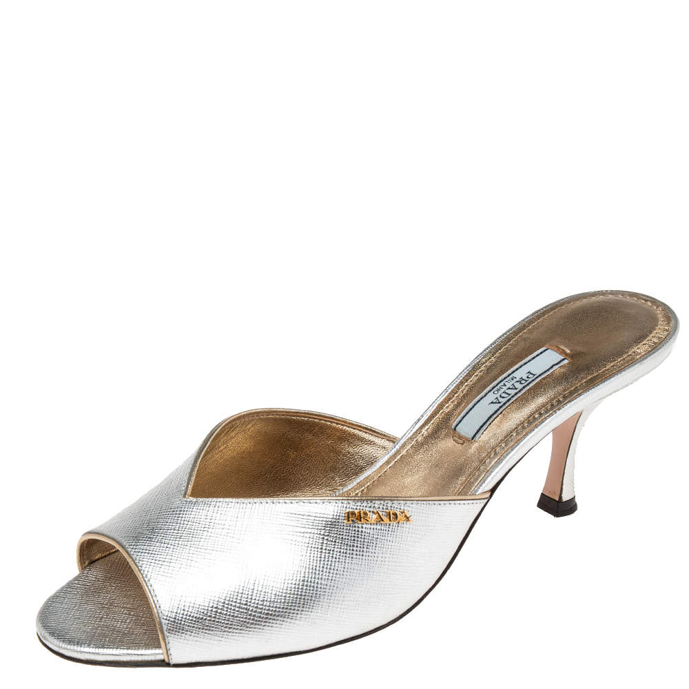 Pre Owned Prada  Silver Saffiano Leather Vernice Slide Sandals Size 37.5
