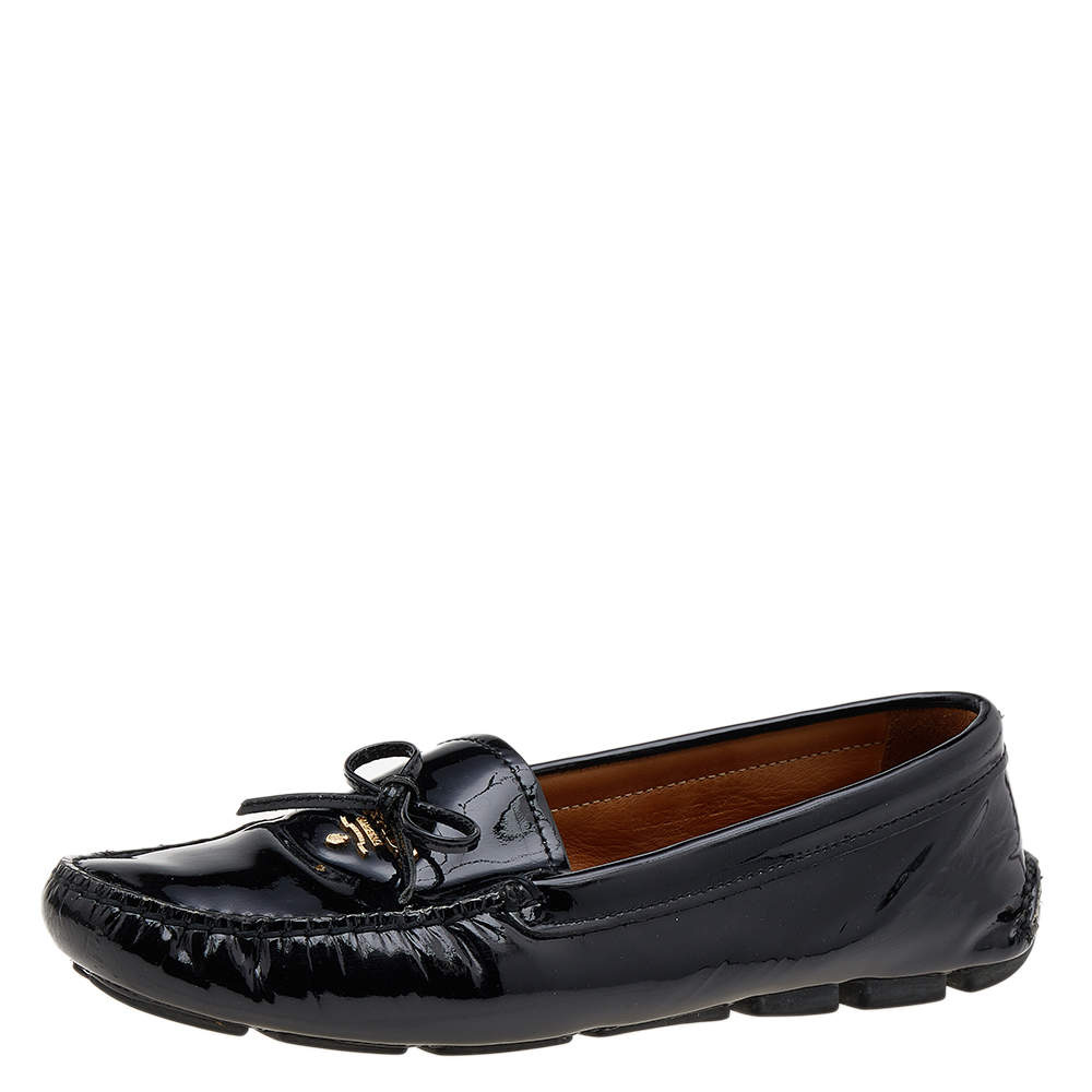 Pre Owned Prada Black Patent Leather Bow Logo Slip On Loafers Size 39